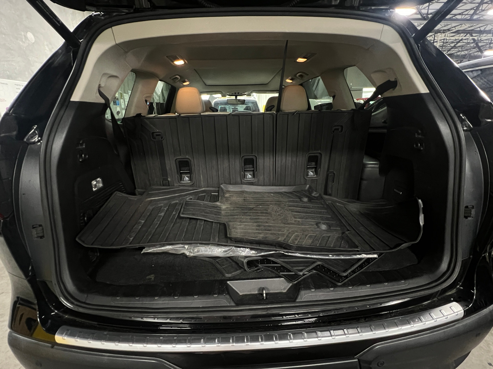 Thumbnail: 2019 Subaru Ascent - 6