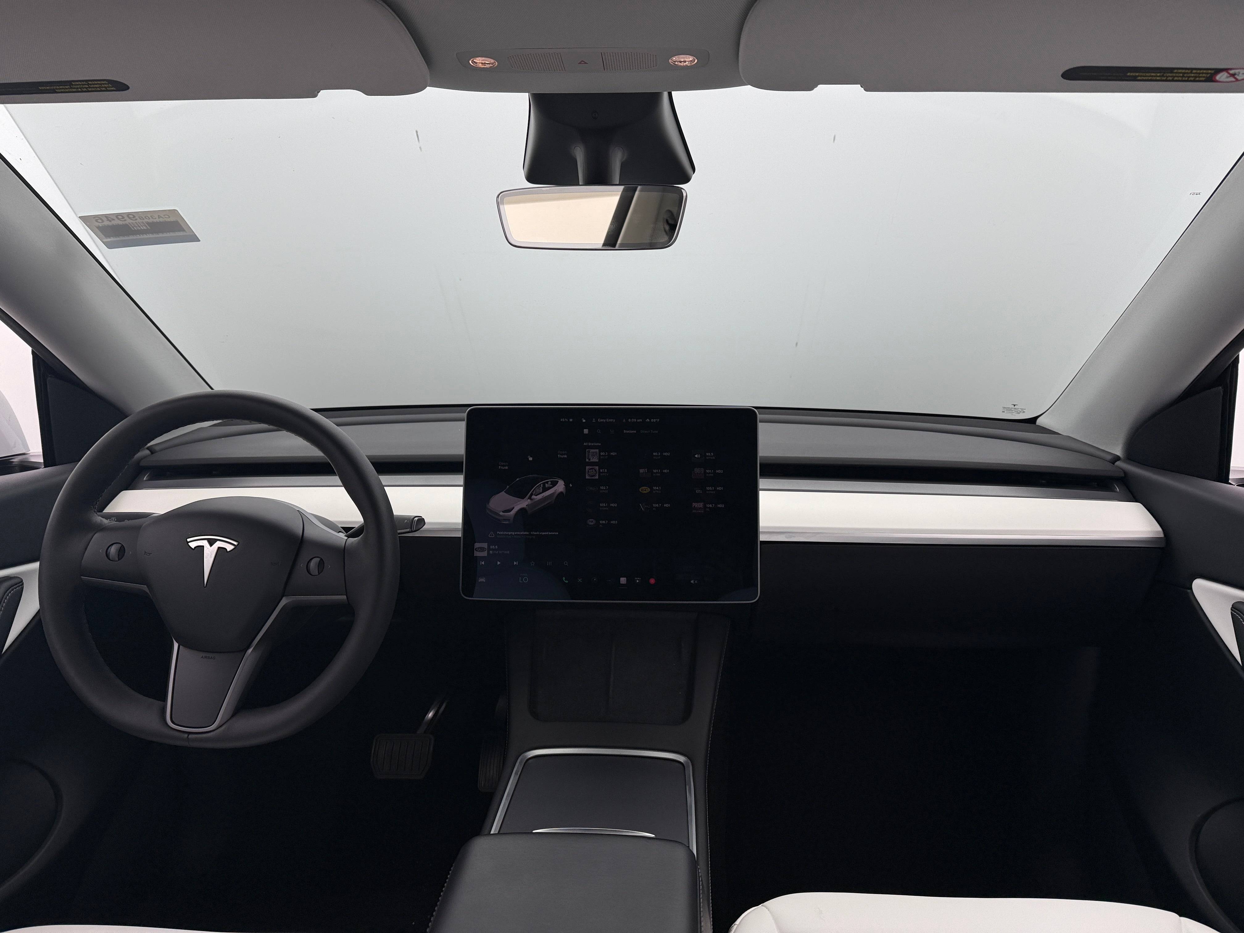 Used 2021 Tesla Model Y Long Range with VIN 5YJYGDEE2MF244766 for sale in Oak Creek, WI