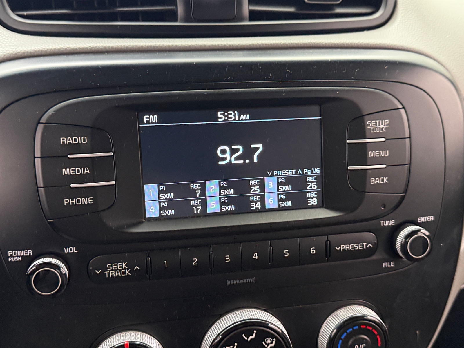 Thumbnail: 2018 Kia Soul - 4