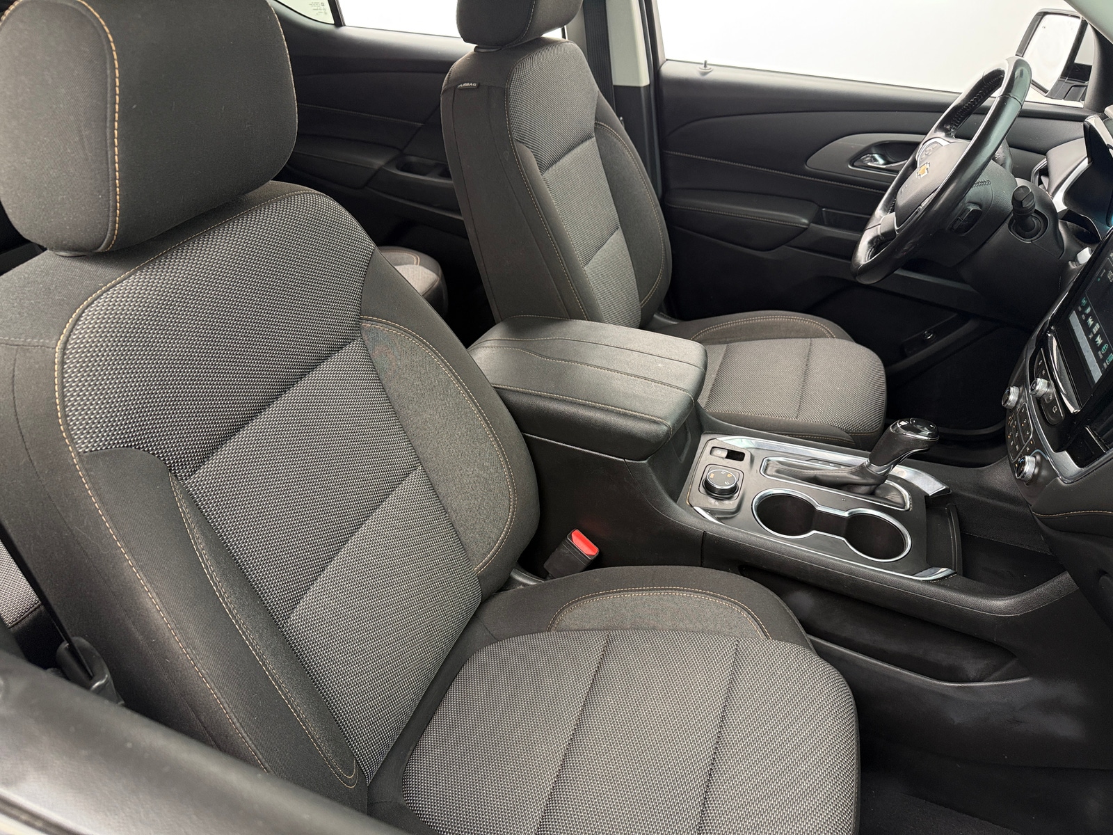 Thumbnail: 2018 Chevrolet Traverse - 2