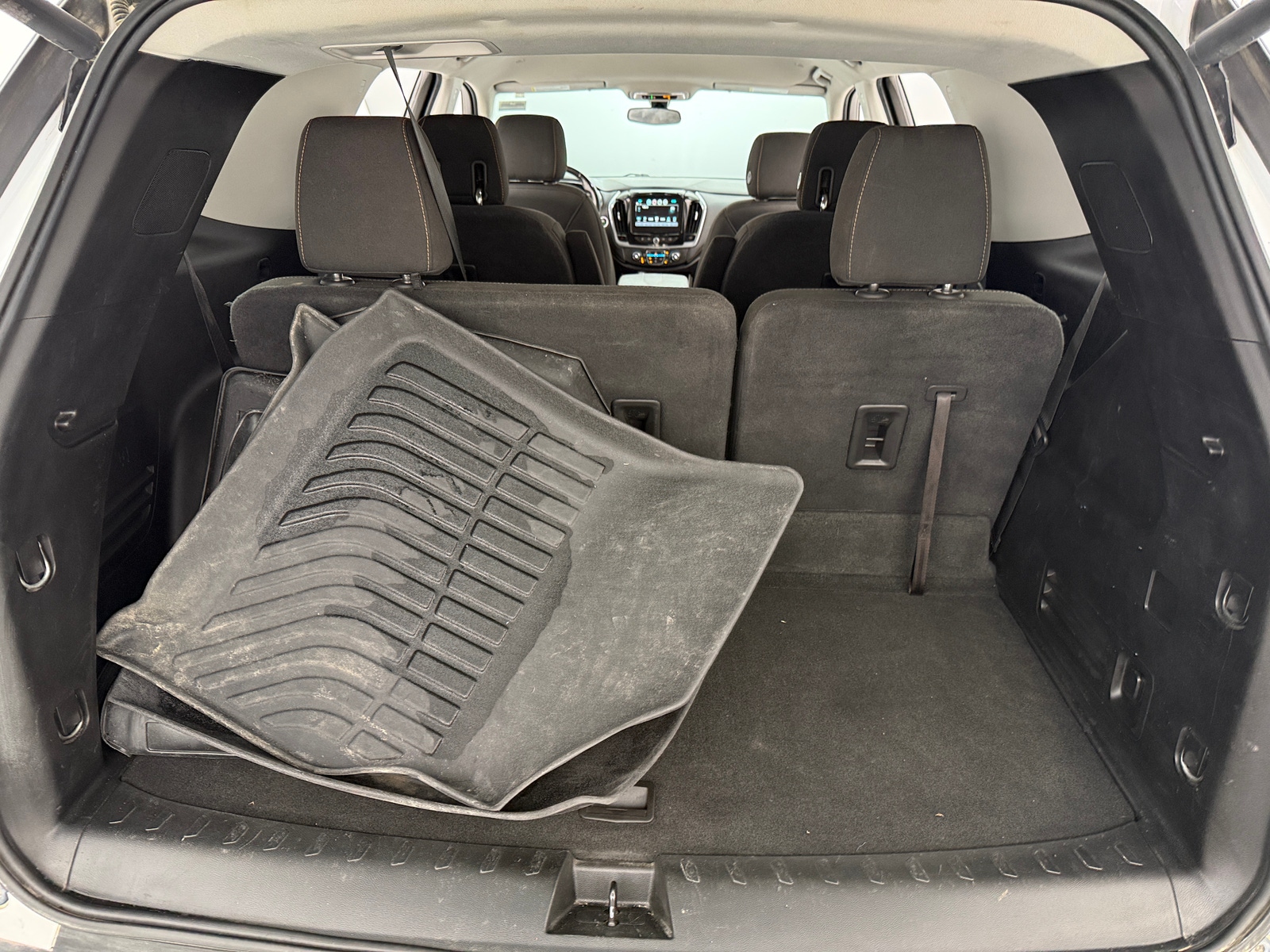 Thumbnail: 2018 Chevrolet Traverse - 7