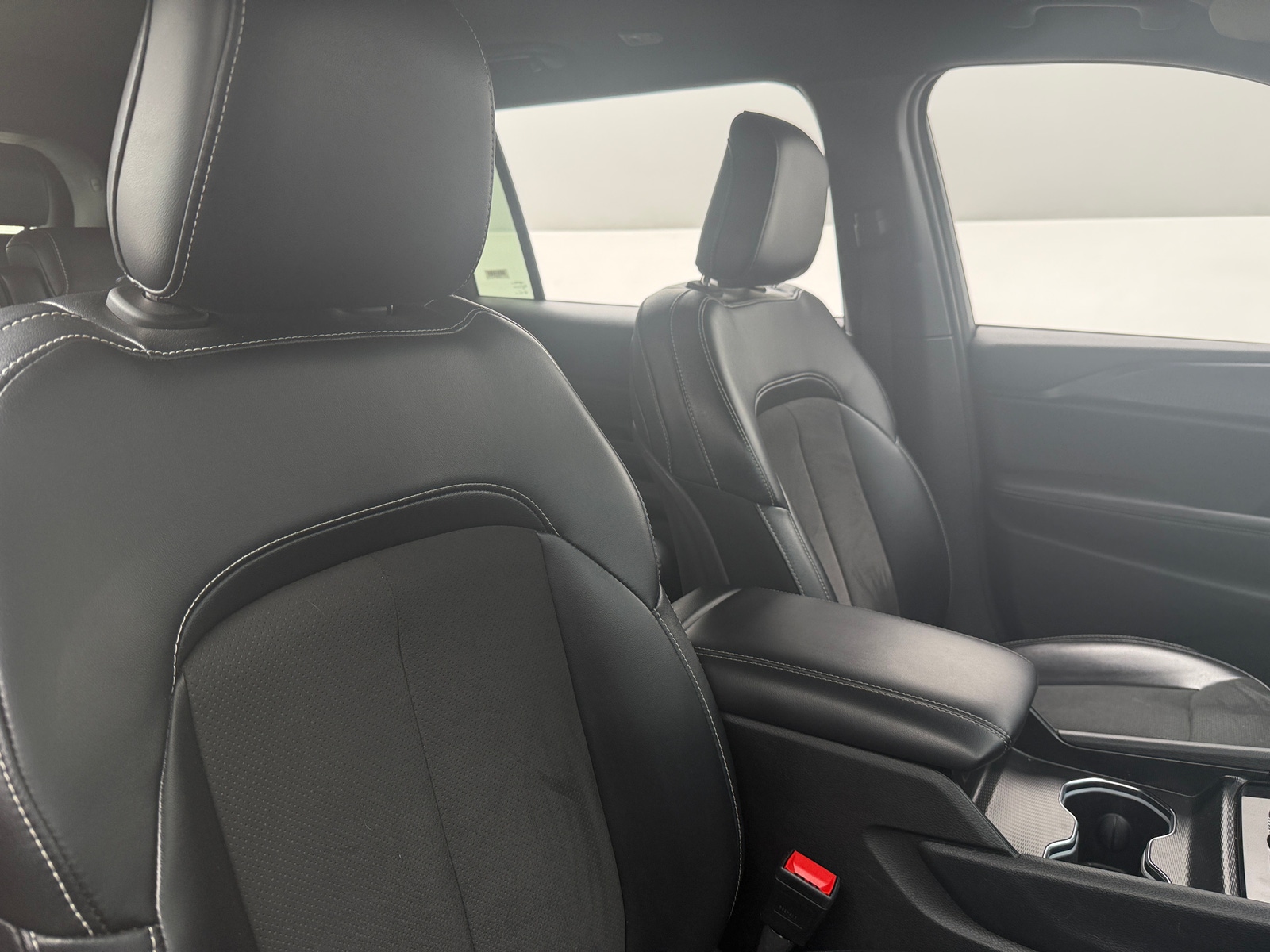 Thumbnail: 2024 Jeep Grand Cherokee L - 2