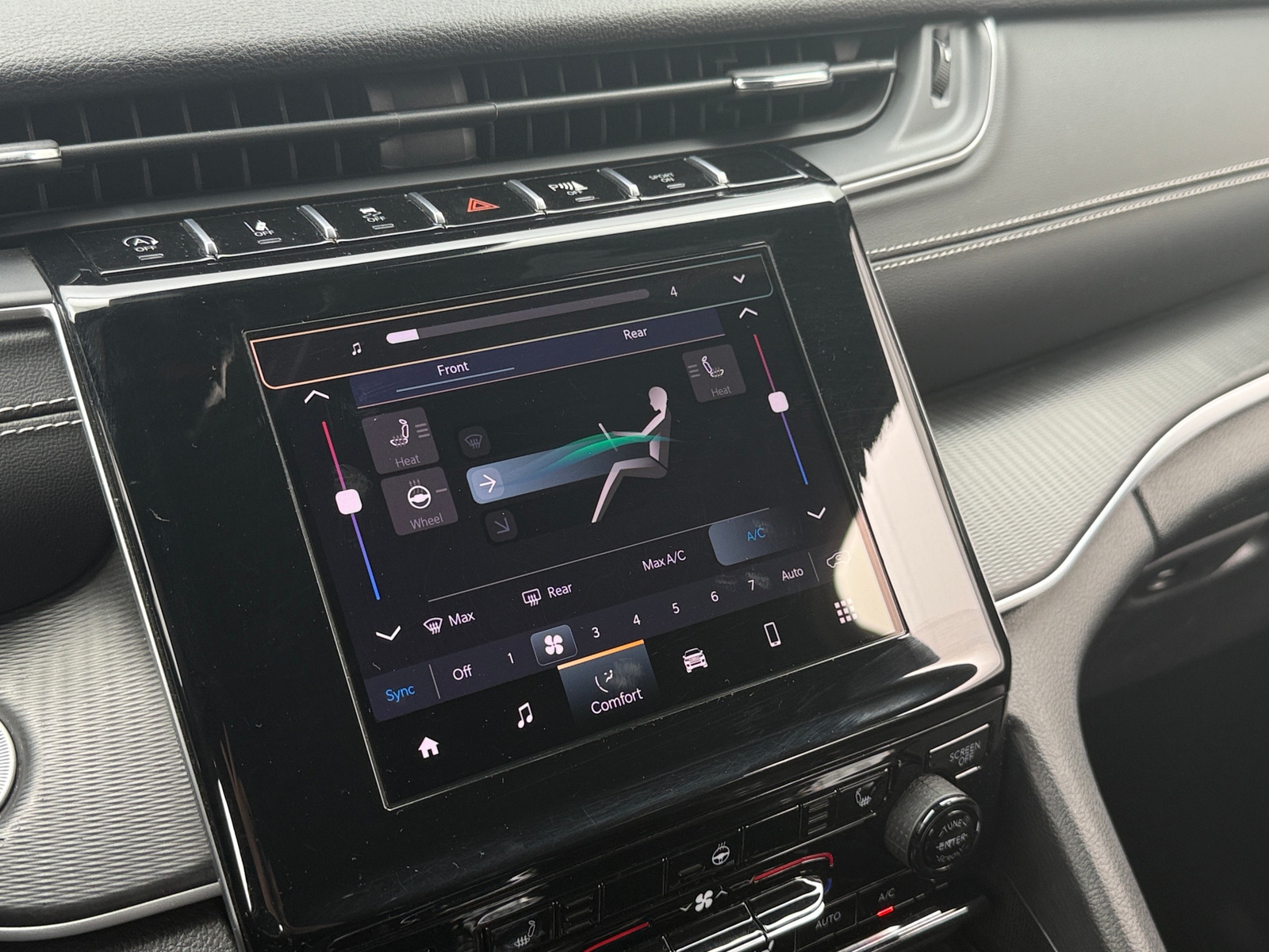 Thumbnail: 2024 Jeep Grand Cherokee L - 4