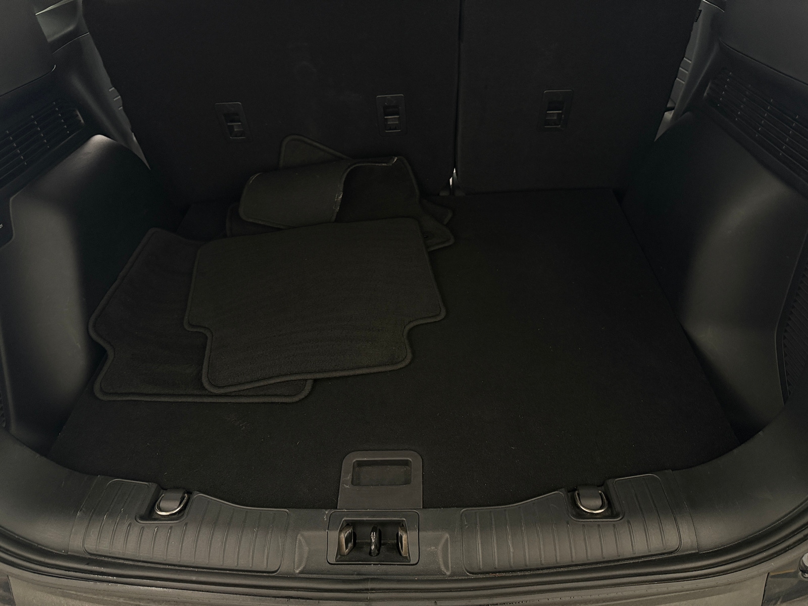 Thumbnail: 2021 Ford Escape - 7