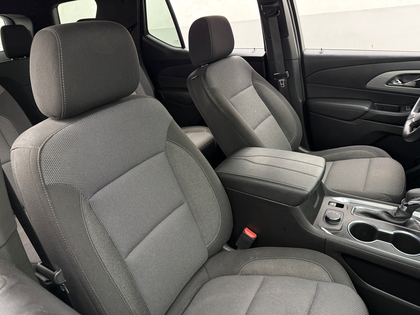 Thumbnail: 2022 Chevrolet Traverse - 2