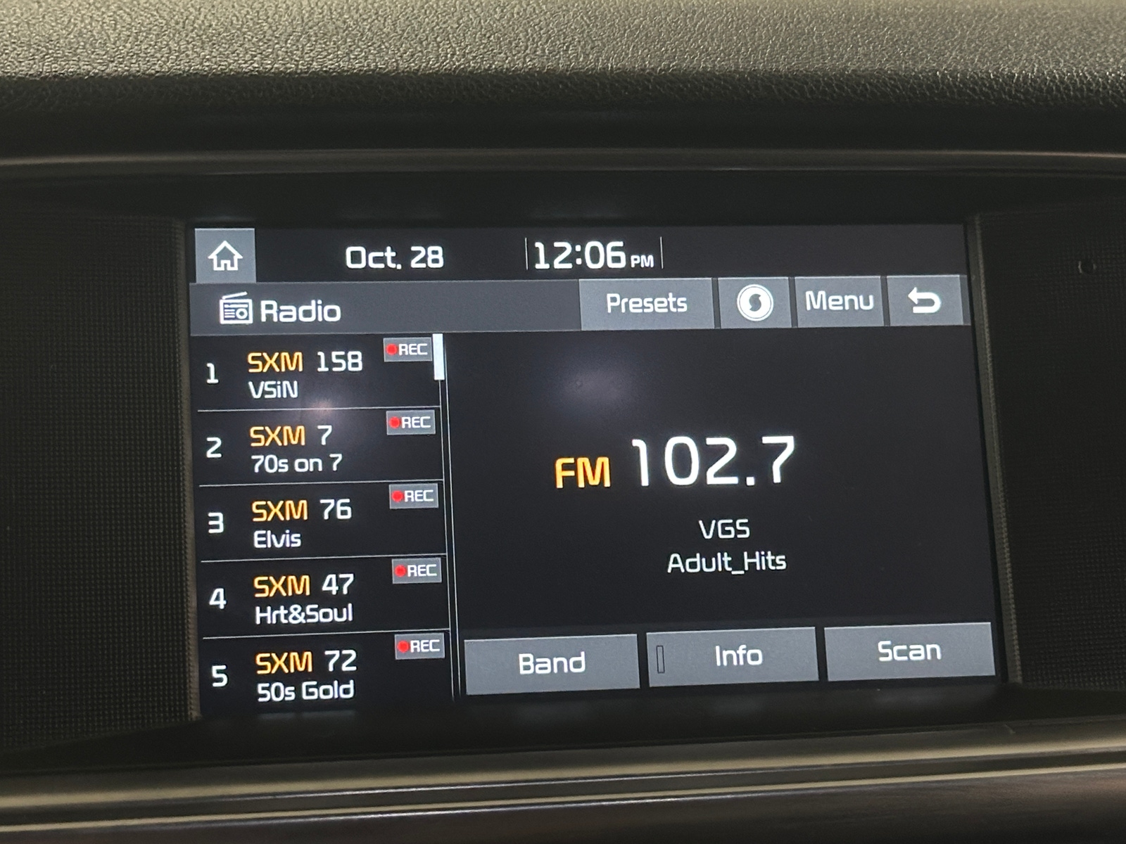 Thumbnail: 2018 Kia Optima - 3