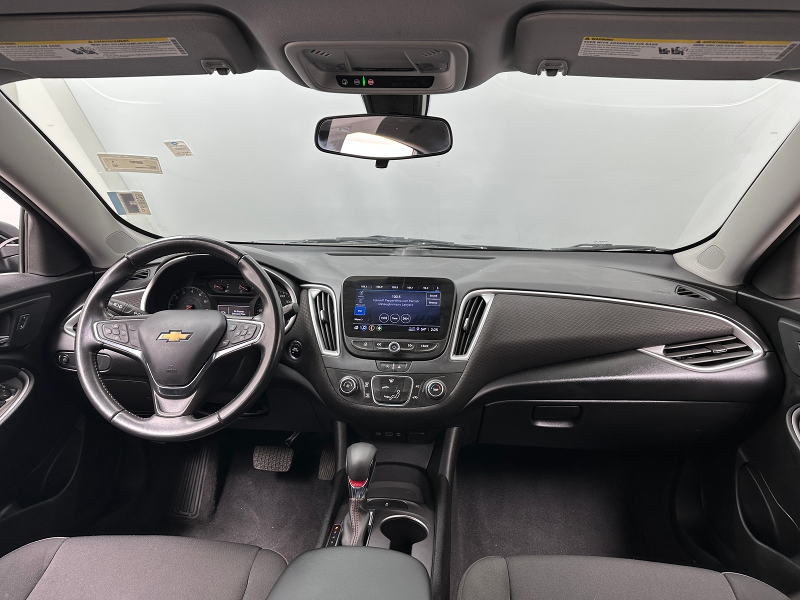 Thumbnail: 2021 Chevrolet Malibu - 3