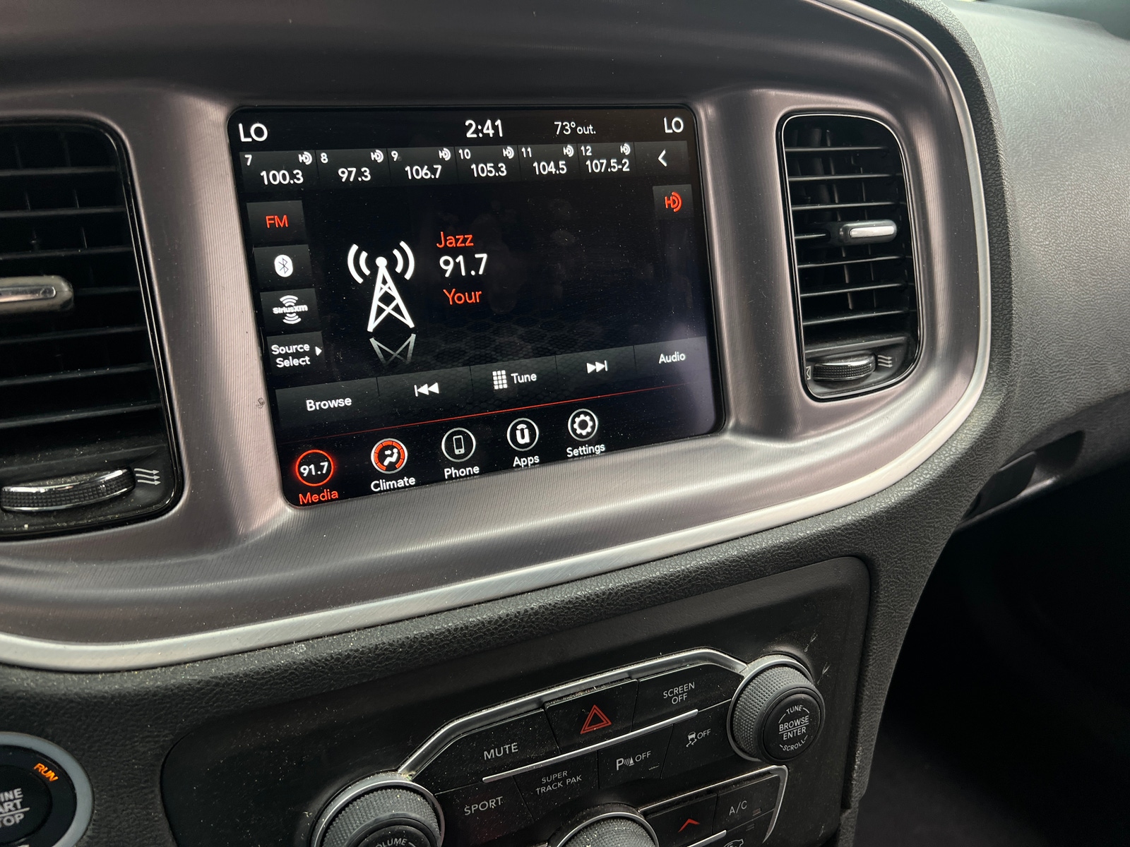 Thumbnail: 2021 Dodge Charger - 4