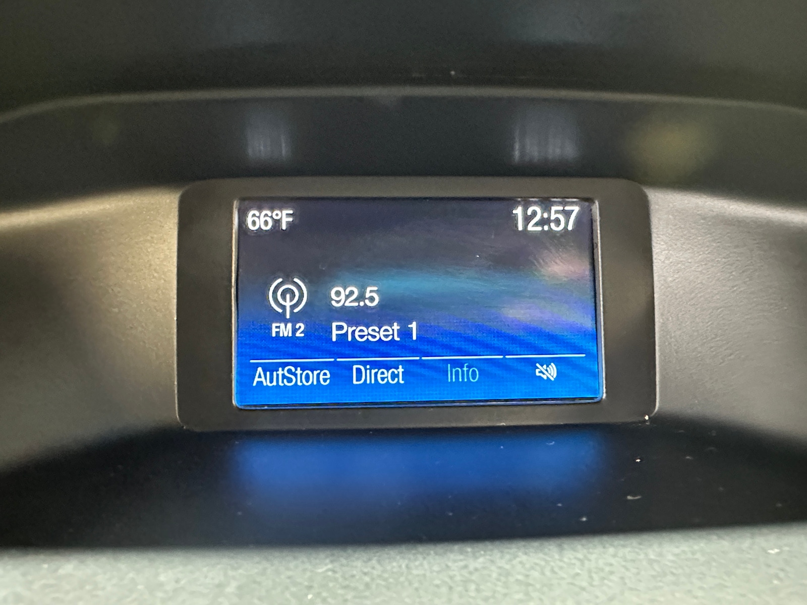 Thumbnail: 2017 Ford Focus - 4