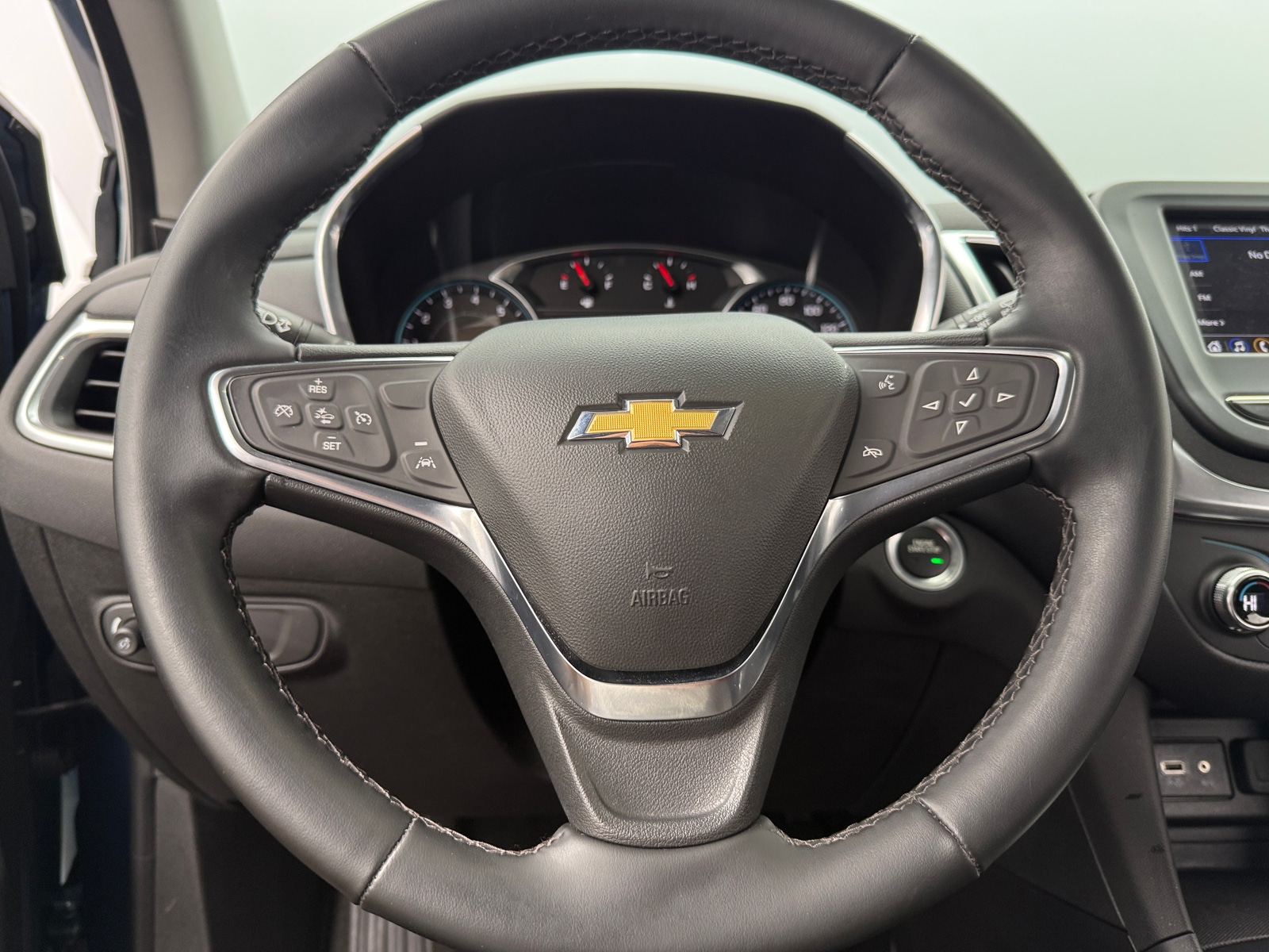 Thumbnail: 2024 Chevrolet Equinox - 5