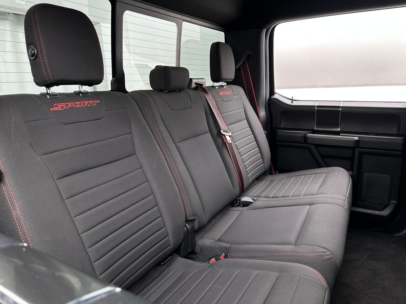 Thumbnail: 2018 Ford Econoline - 6