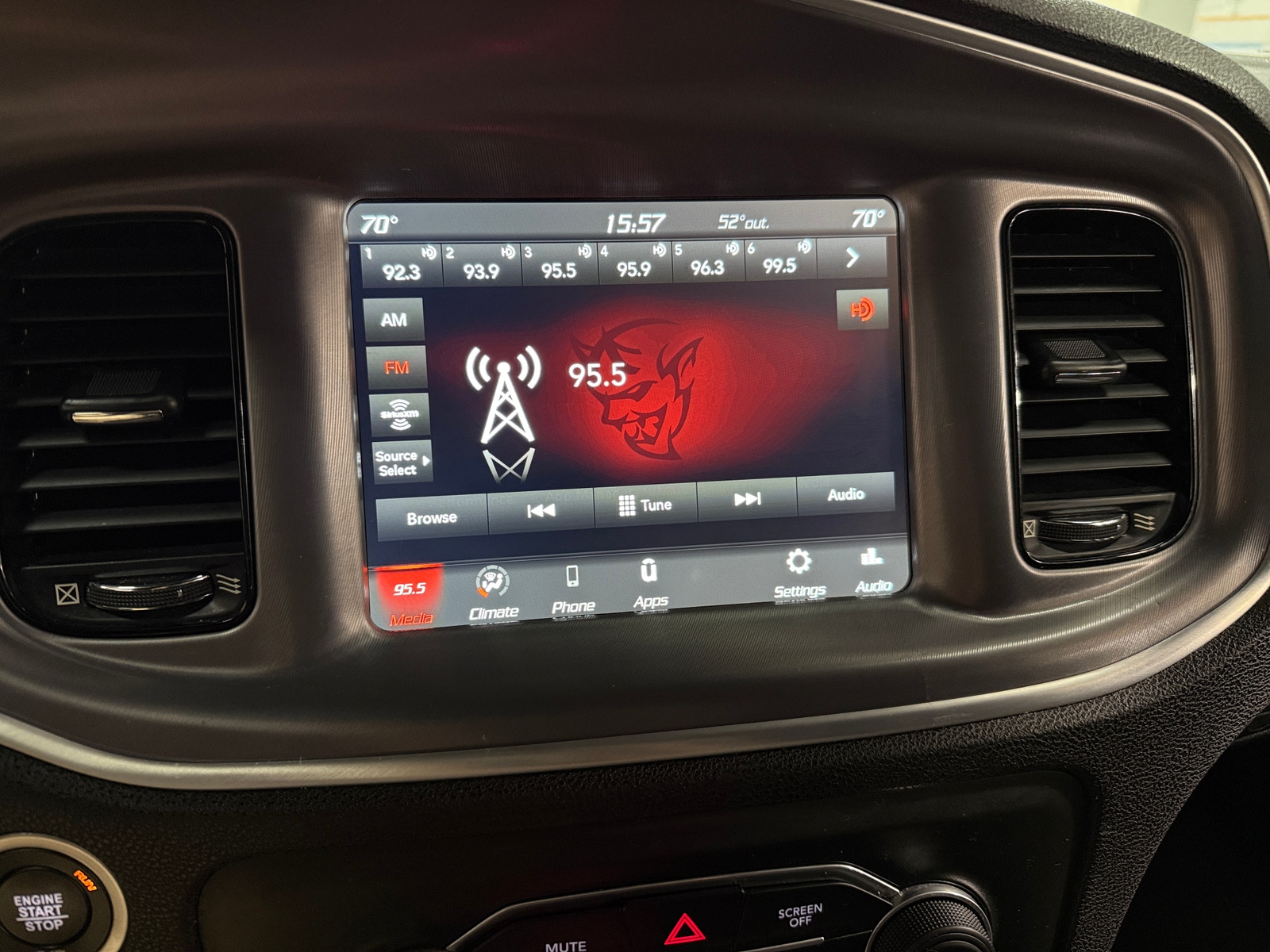 Thumbnail: 2020 Dodge Charger - 4