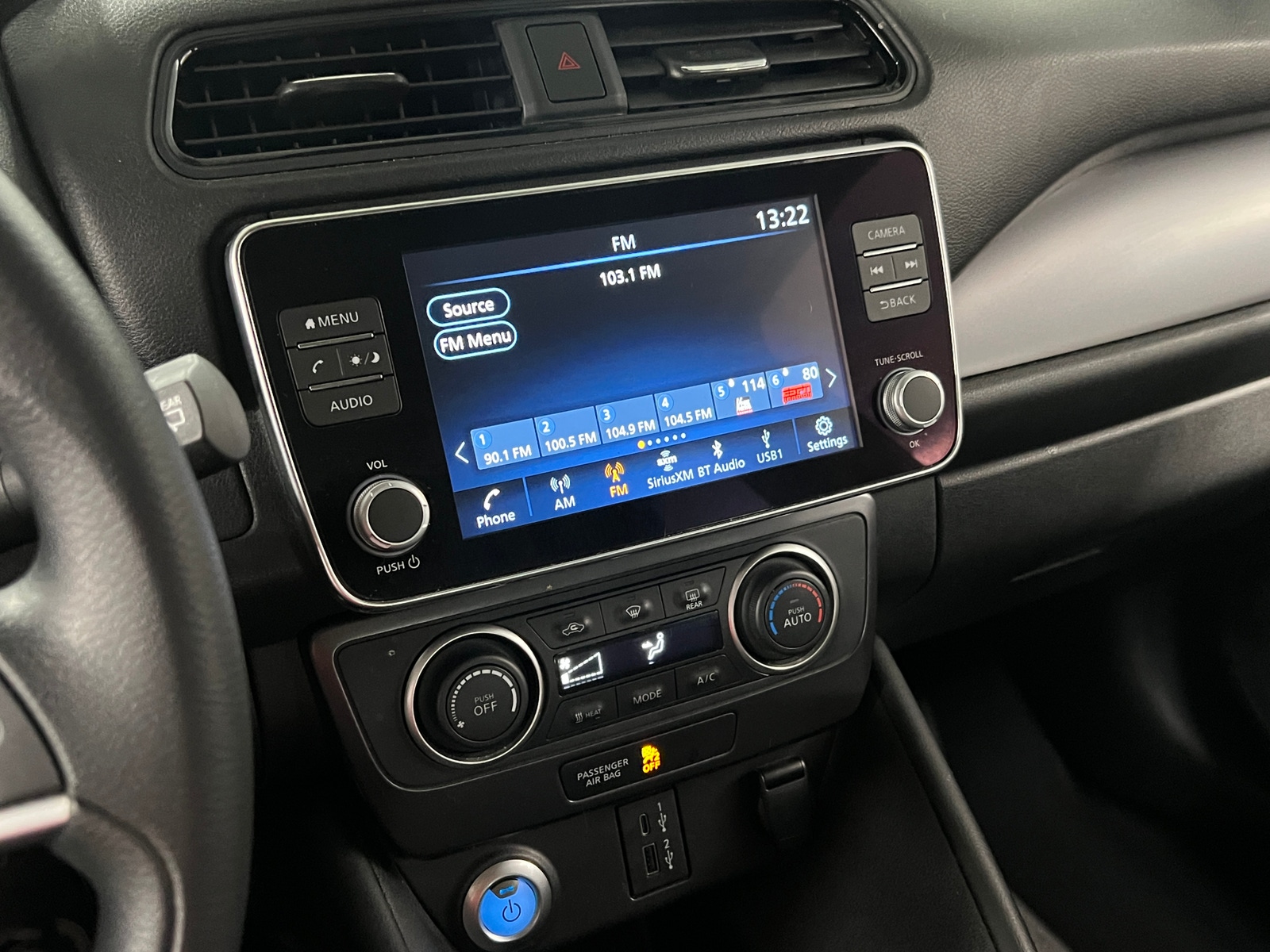 Thumbnail: 2024 Nissan Leaf - 4