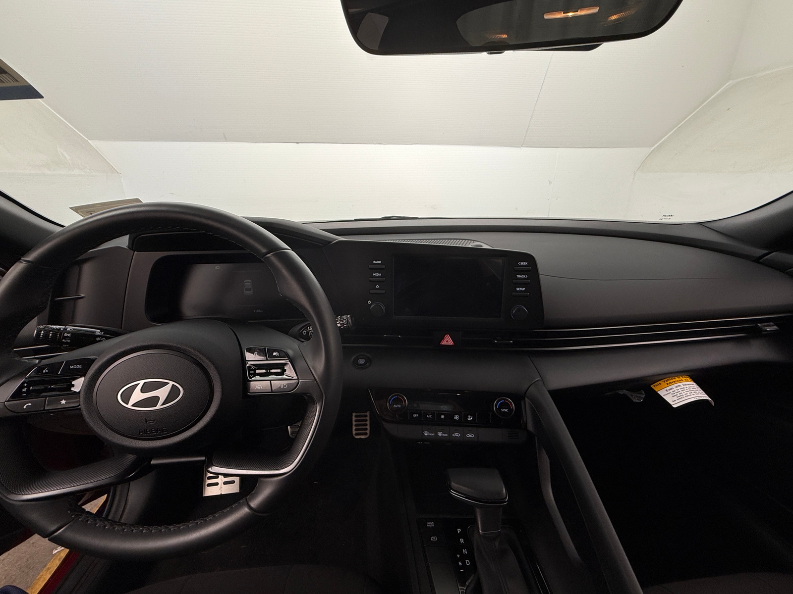 Thumbnail: 2025 Hyundai Elantra - 3