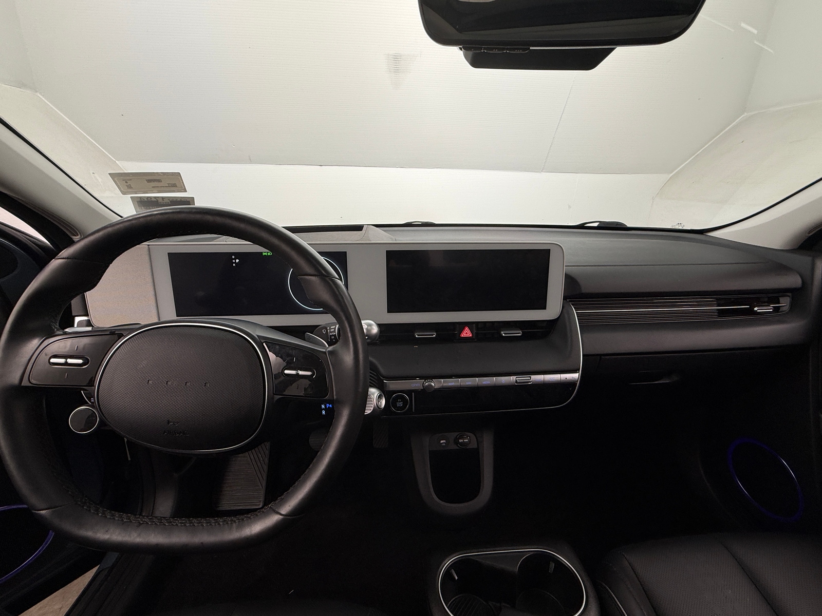 Thumbnail: 2023 Hyundai Ioniq 5 - 2