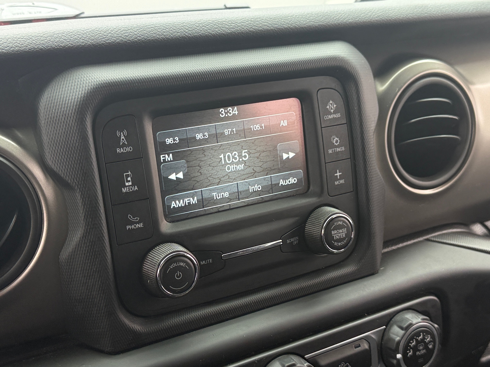 Thumbnail: 2018 Jeep Wrangler - 4