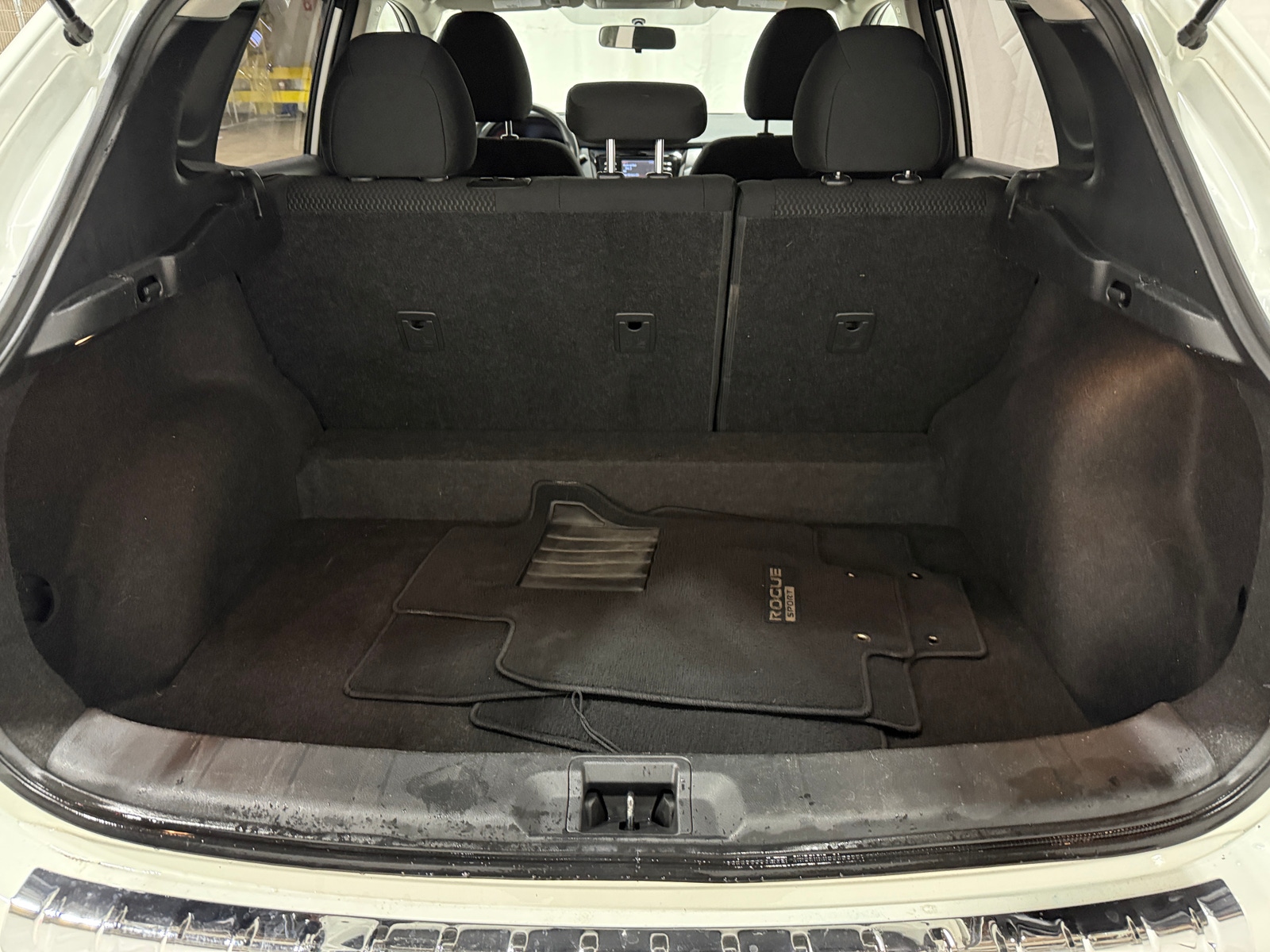 Thumbnail: 2017 Nissan Rogue Sport - 7