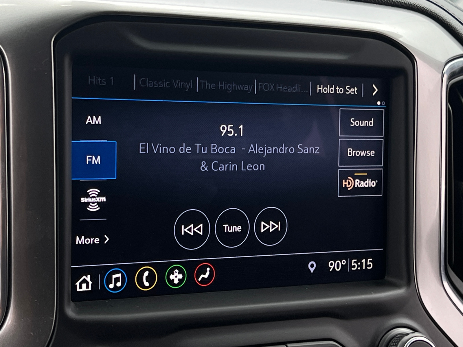 Thumbnail: 2019 Chevrolet Silverado 1500 - 4