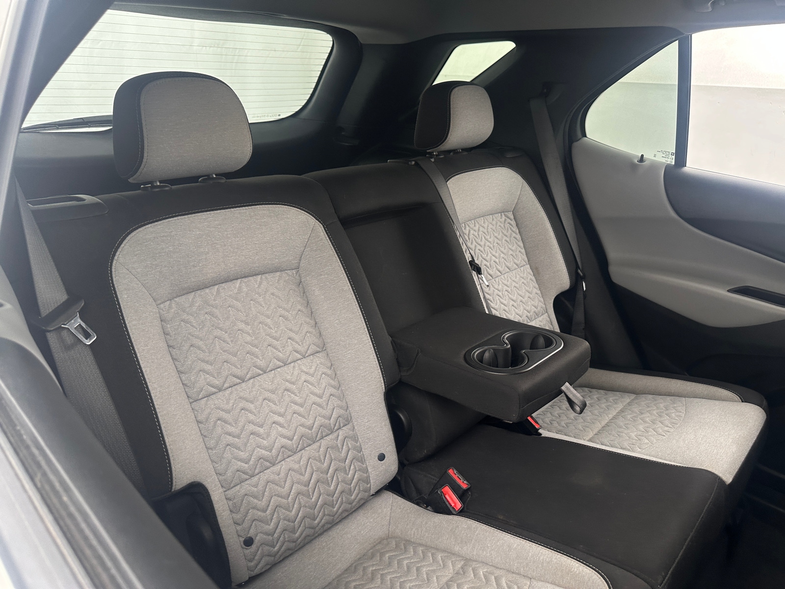 Thumbnail: 2022 Chevrolet Equinox - 6