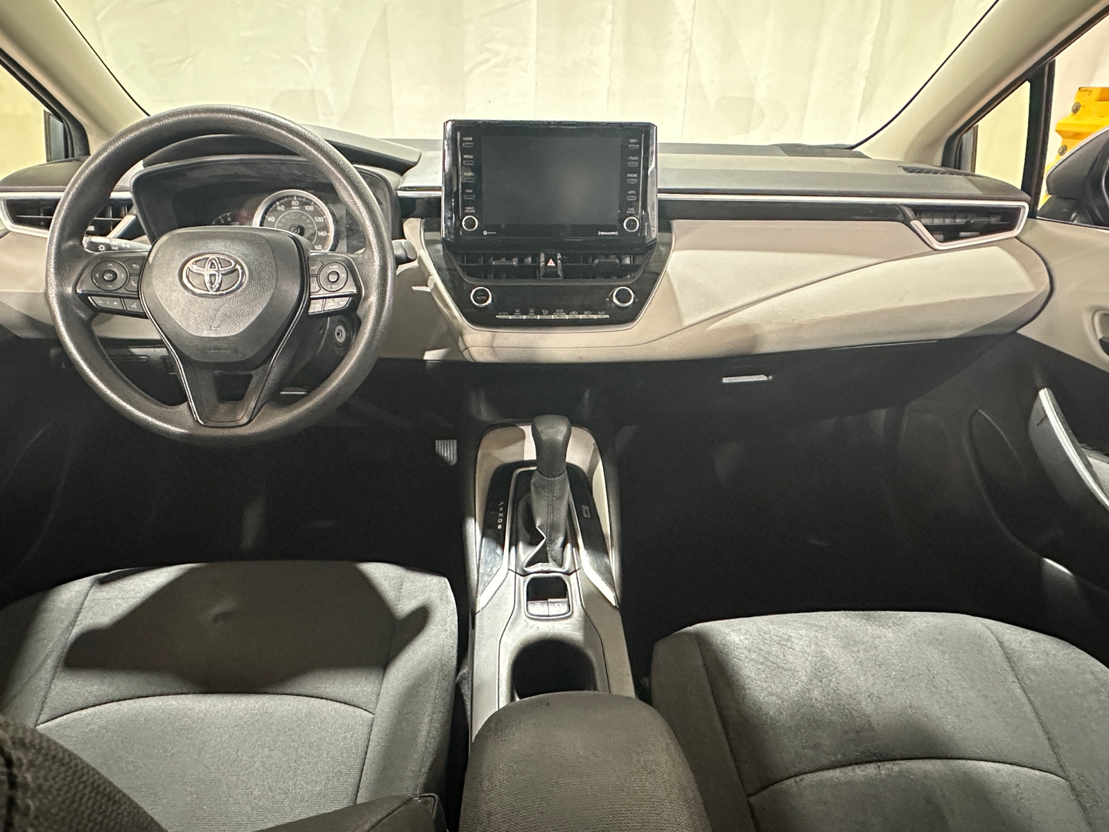 Thumbnail: 2022 Toyota Corolla - 3