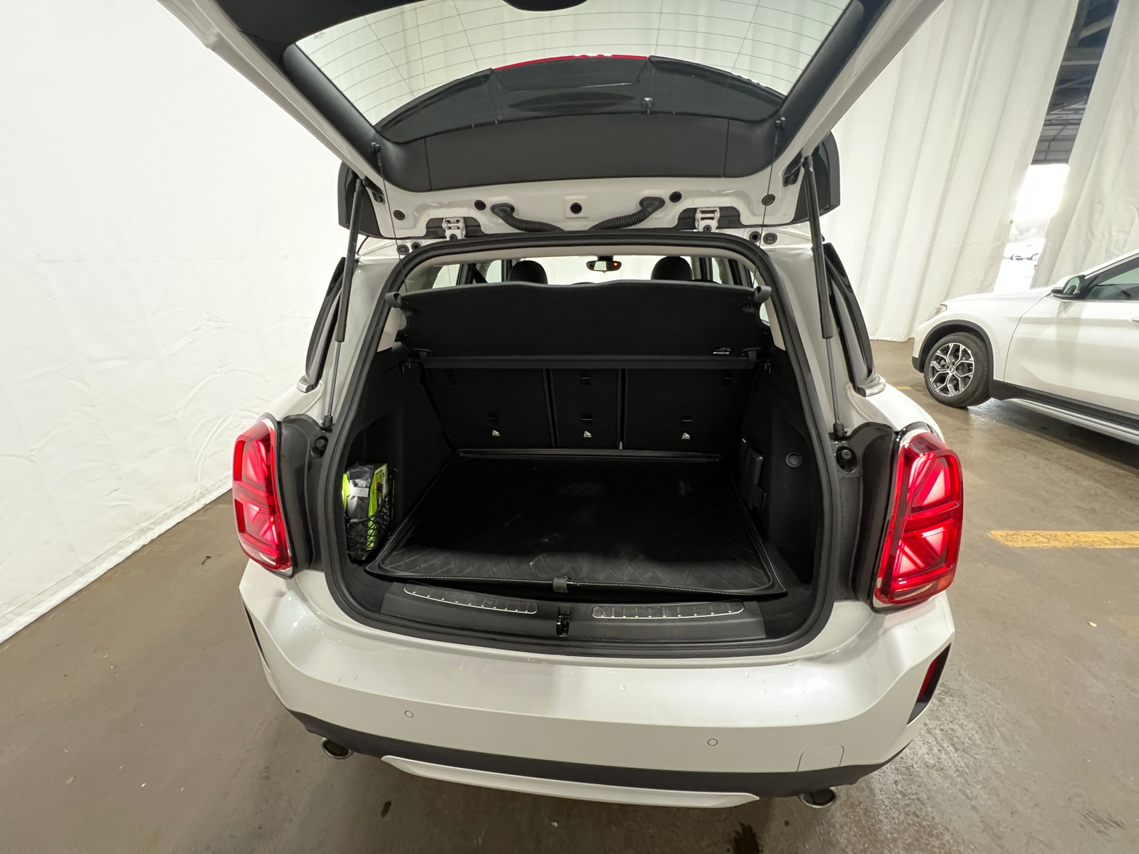 Thumbnail: 2024 MINI Cooper Countryman - 6