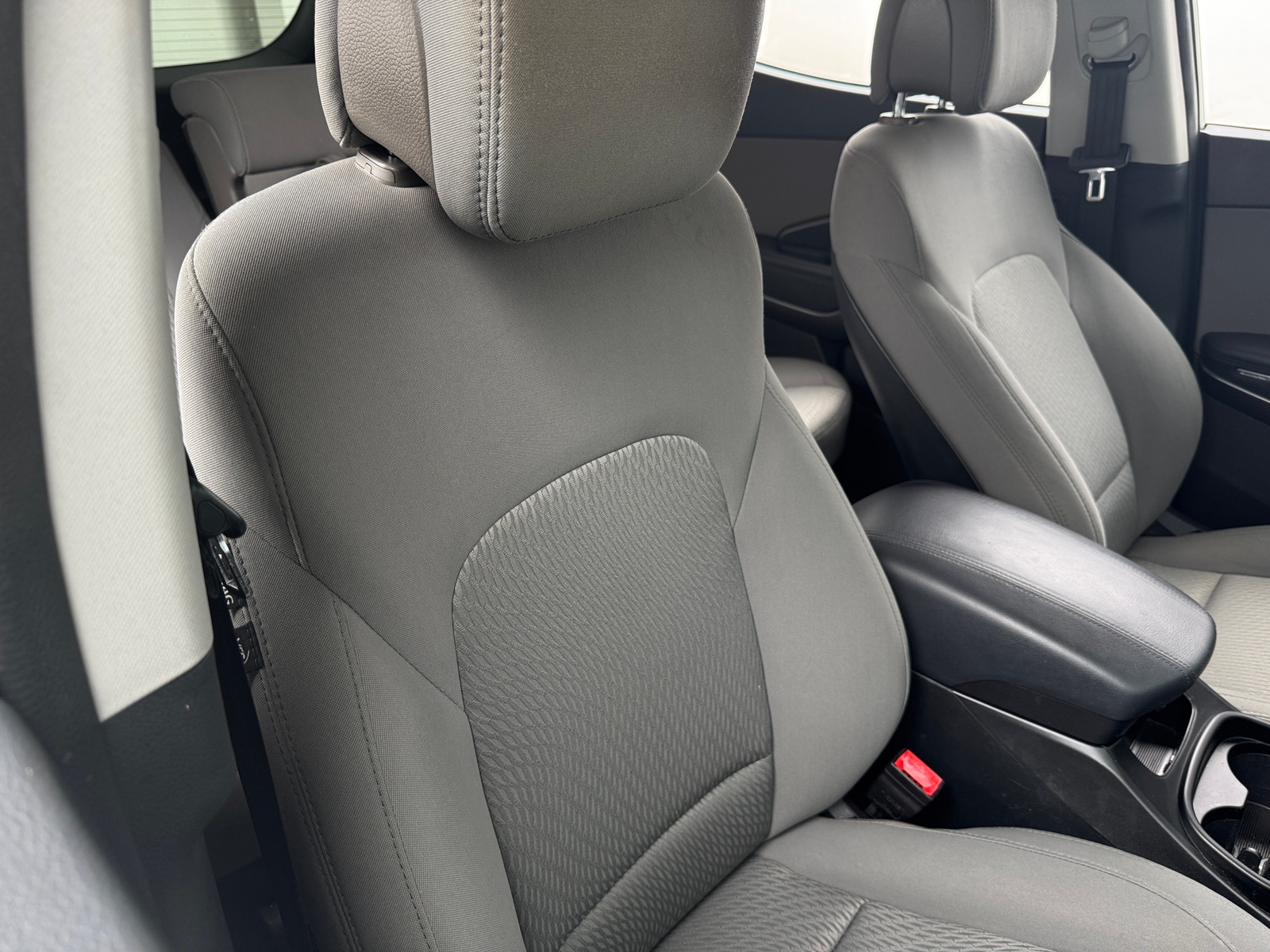 Thumbnail: 2018 Hyundai Santa Fe - 2