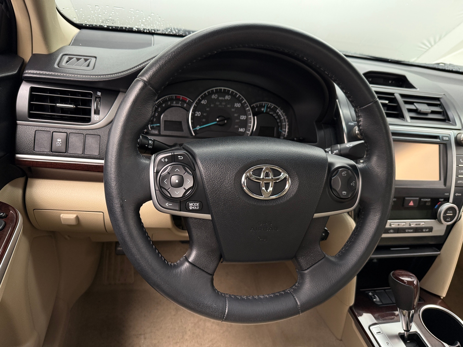 Thumbnail: 2014 Toyota Camry - 4