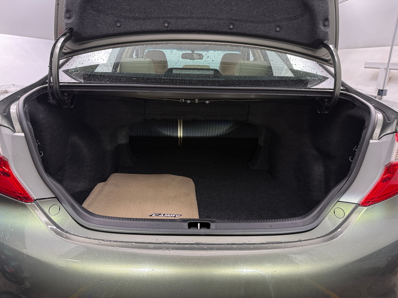 Thumbnail: 2014 Toyota Camry - 6