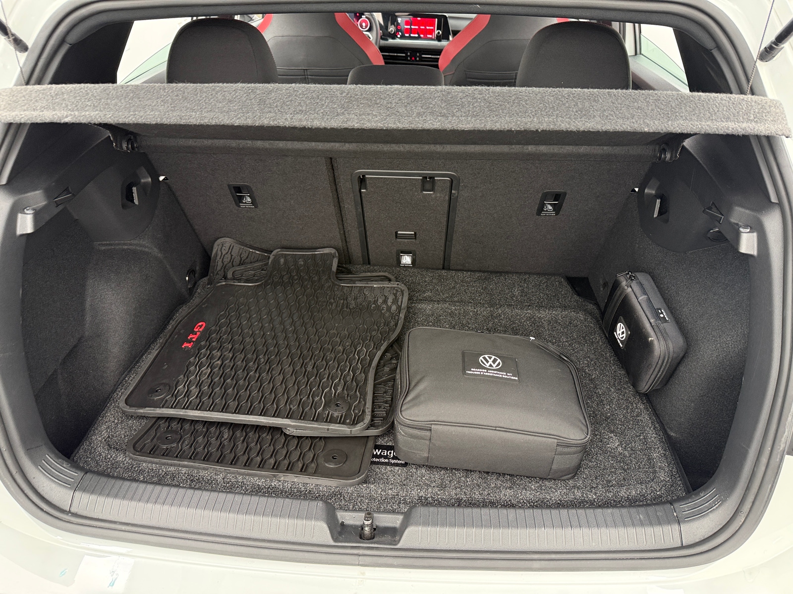 Thumbnail: 2024 Volkswagen Golf - 7