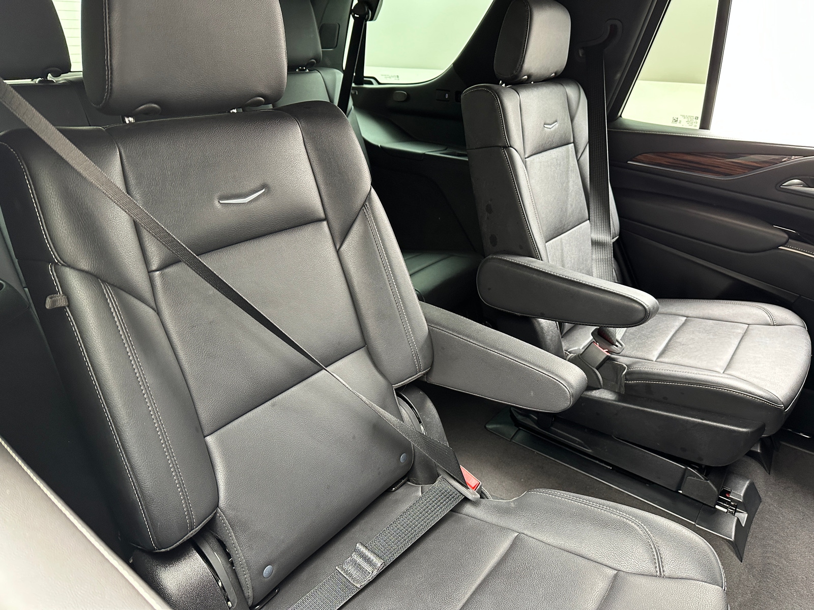 Thumbnail: 2024 Cadillac Escalade - 6