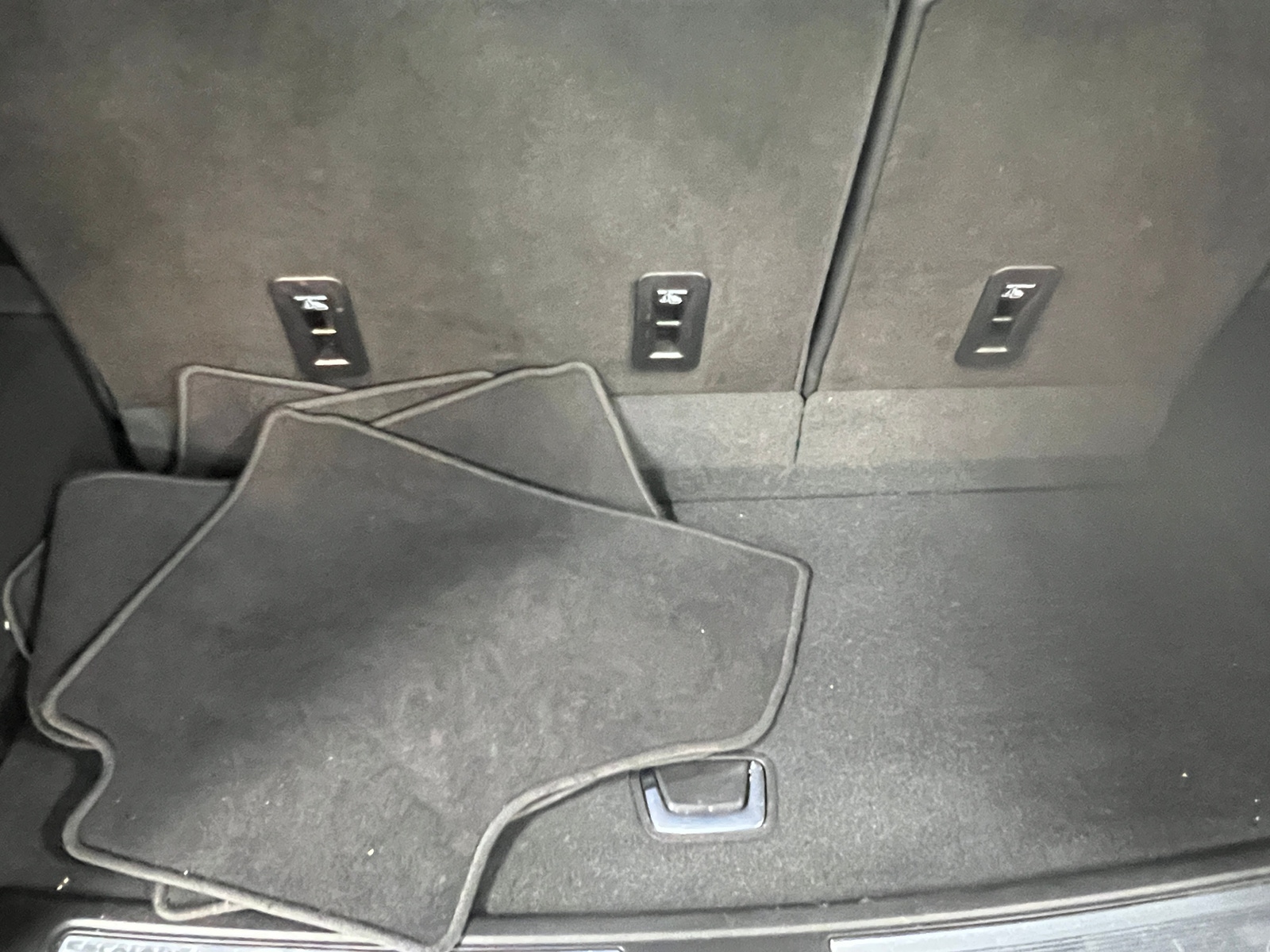 Thumbnail: 2024 Cadillac Escalade - 7