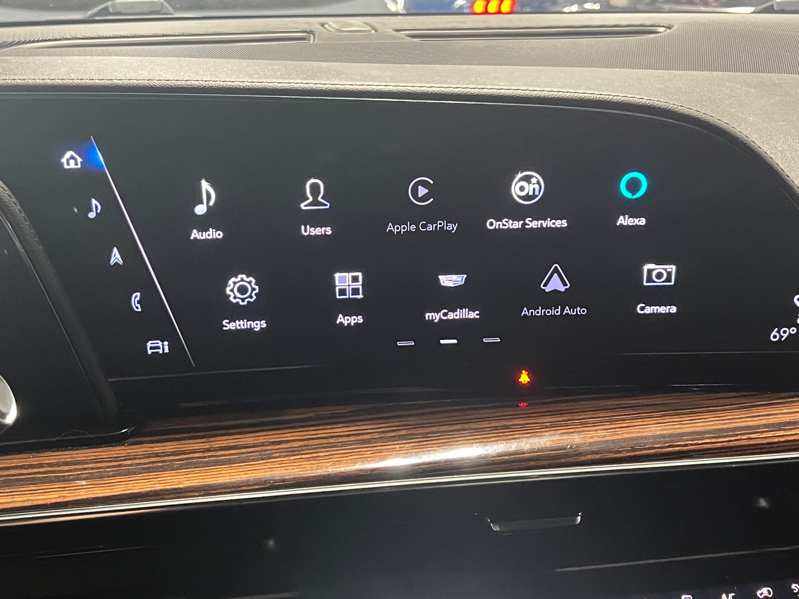 Thumbnail: 2024 Cadillac Escalade - 4