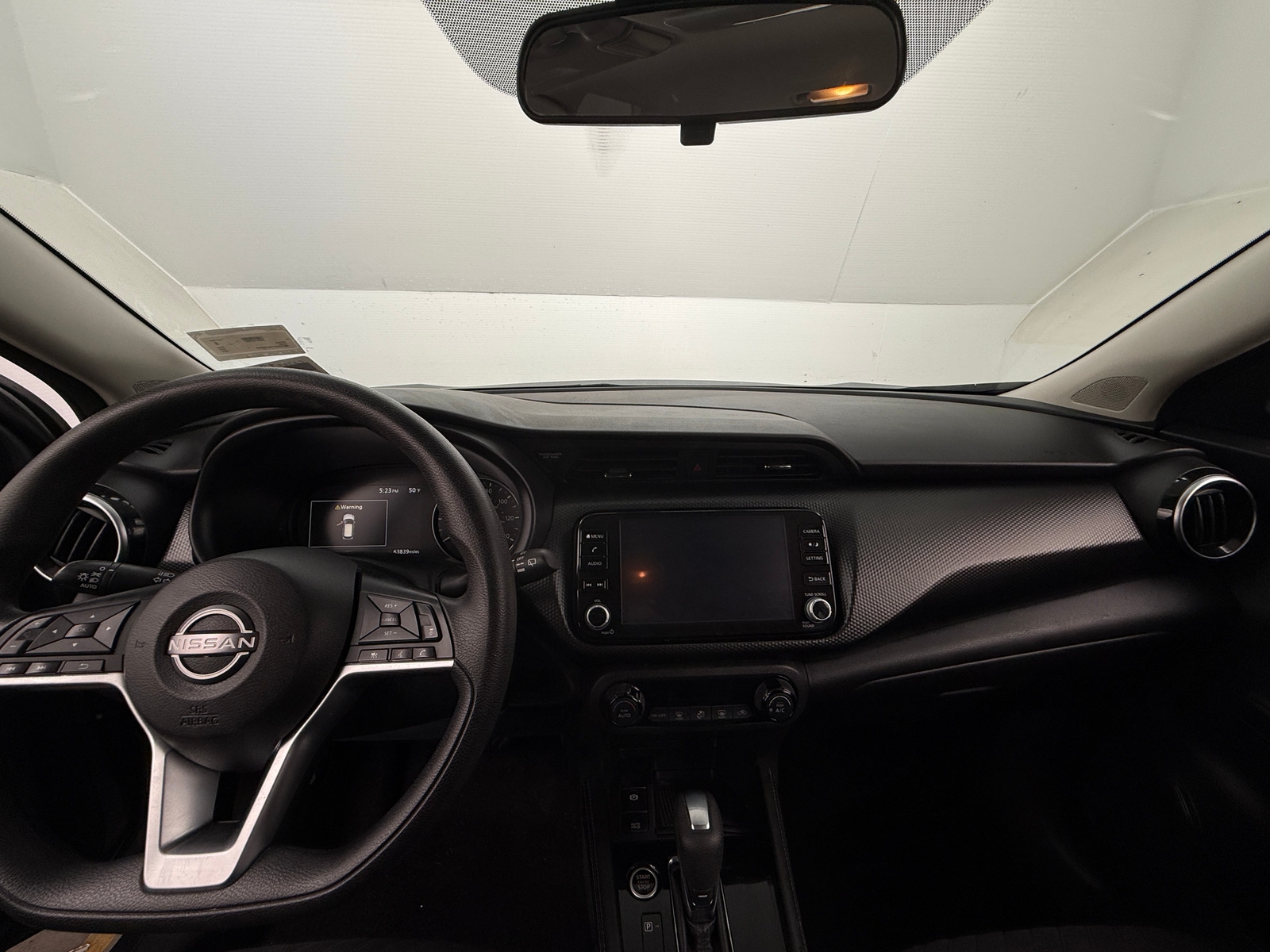 Thumbnail: 2022 Nissan Kicks - 3