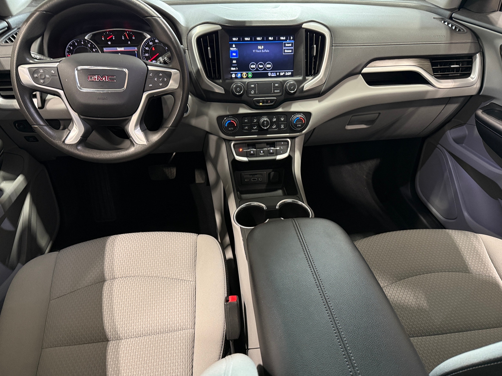 Thumbnail: 2022 GMC Terrain - 3