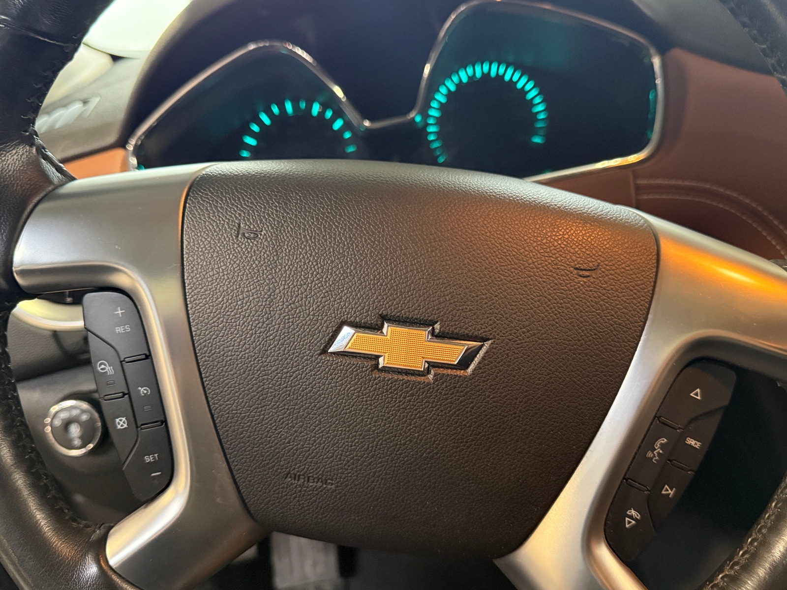 Thumbnail: 2017 Chevrolet Traverse - 4