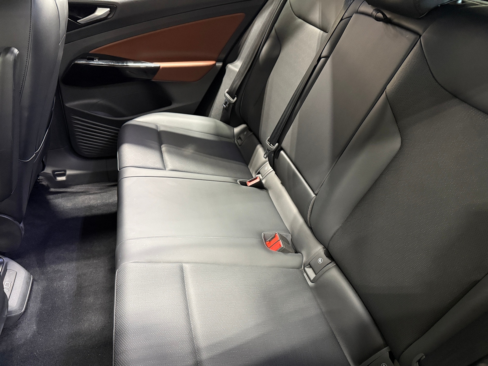 Thumbnail: 2021 Volkswagen ID.4 - 5