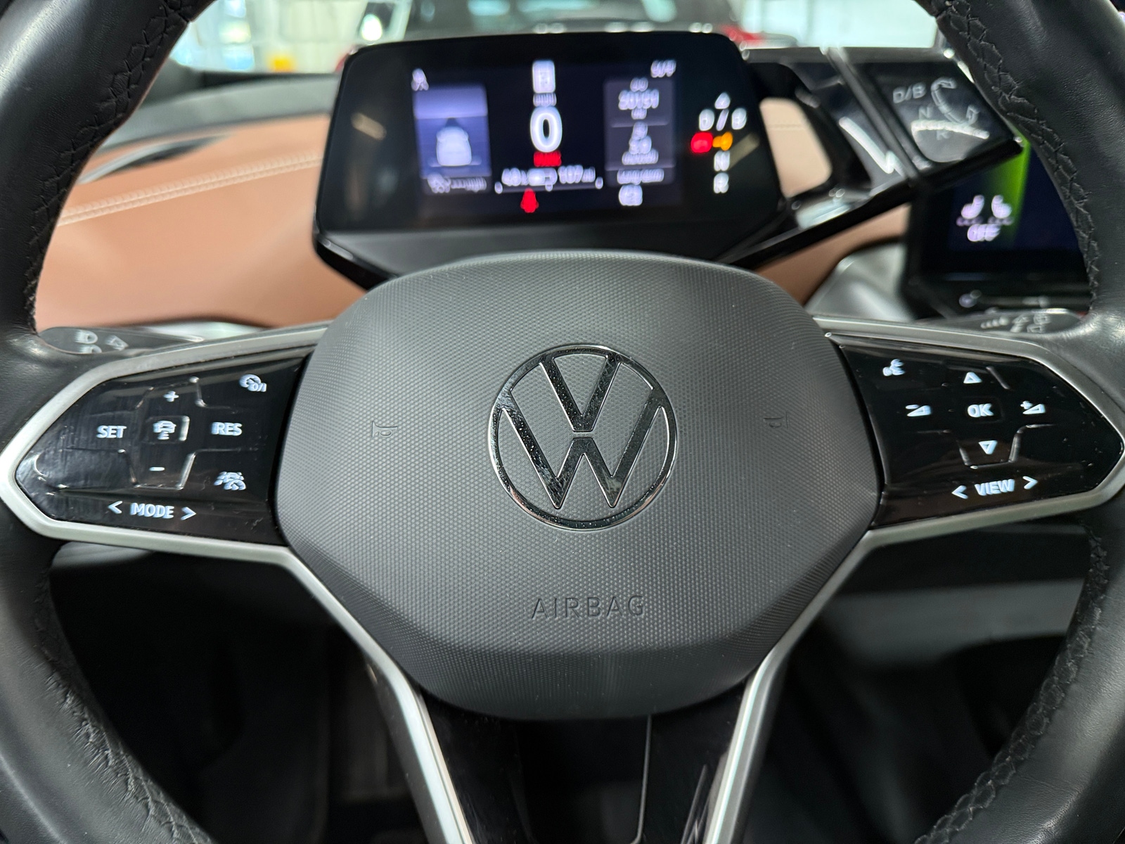 Thumbnail: 2021 Volkswagen ID.4 - 4