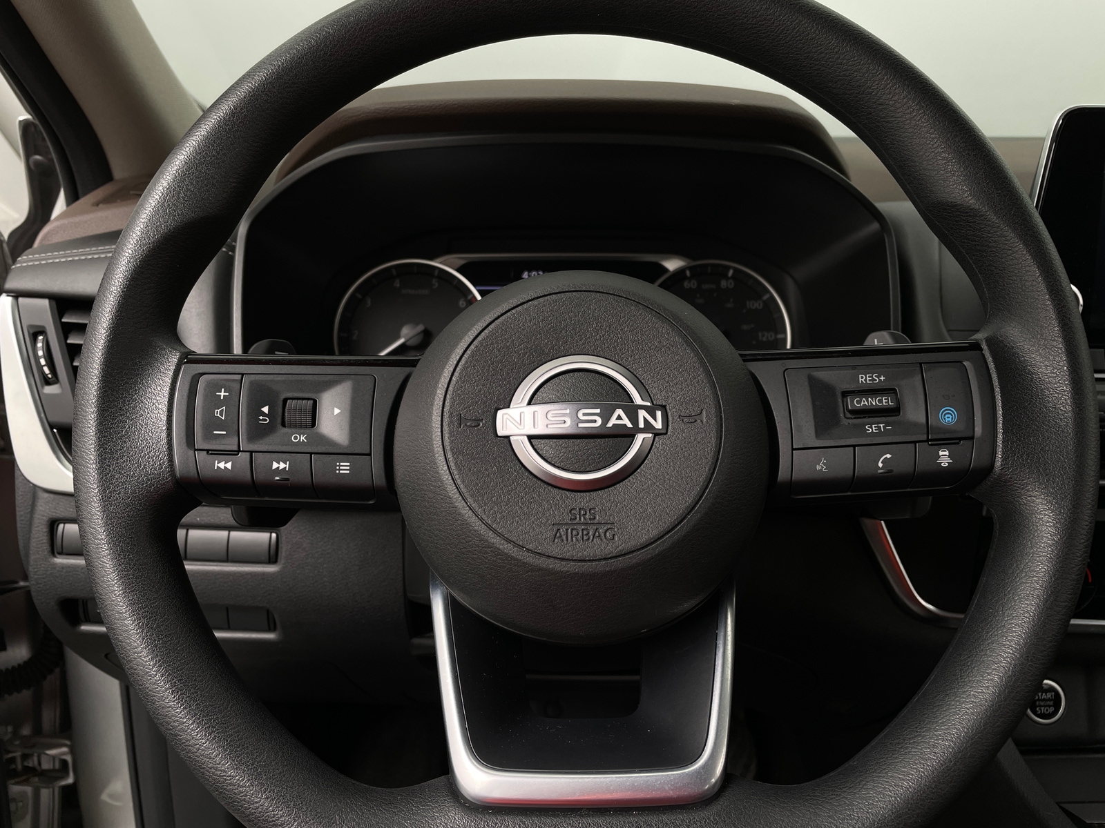 Thumbnail: 2023 Nissan Rogue - 5