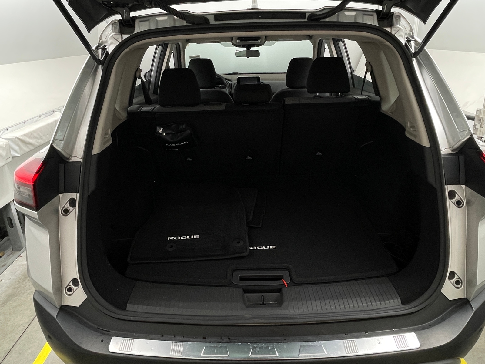 Thumbnail: 2023 Nissan Rogue - 7