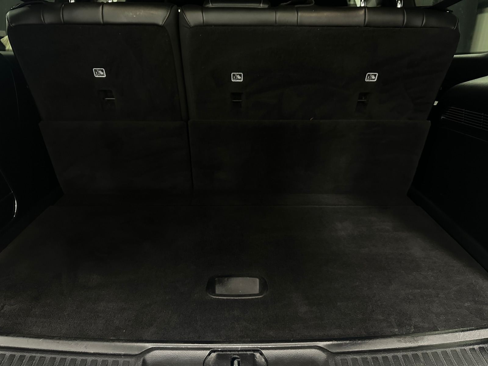 Thumbnail: 2022 Jeep Wagoneer - 6