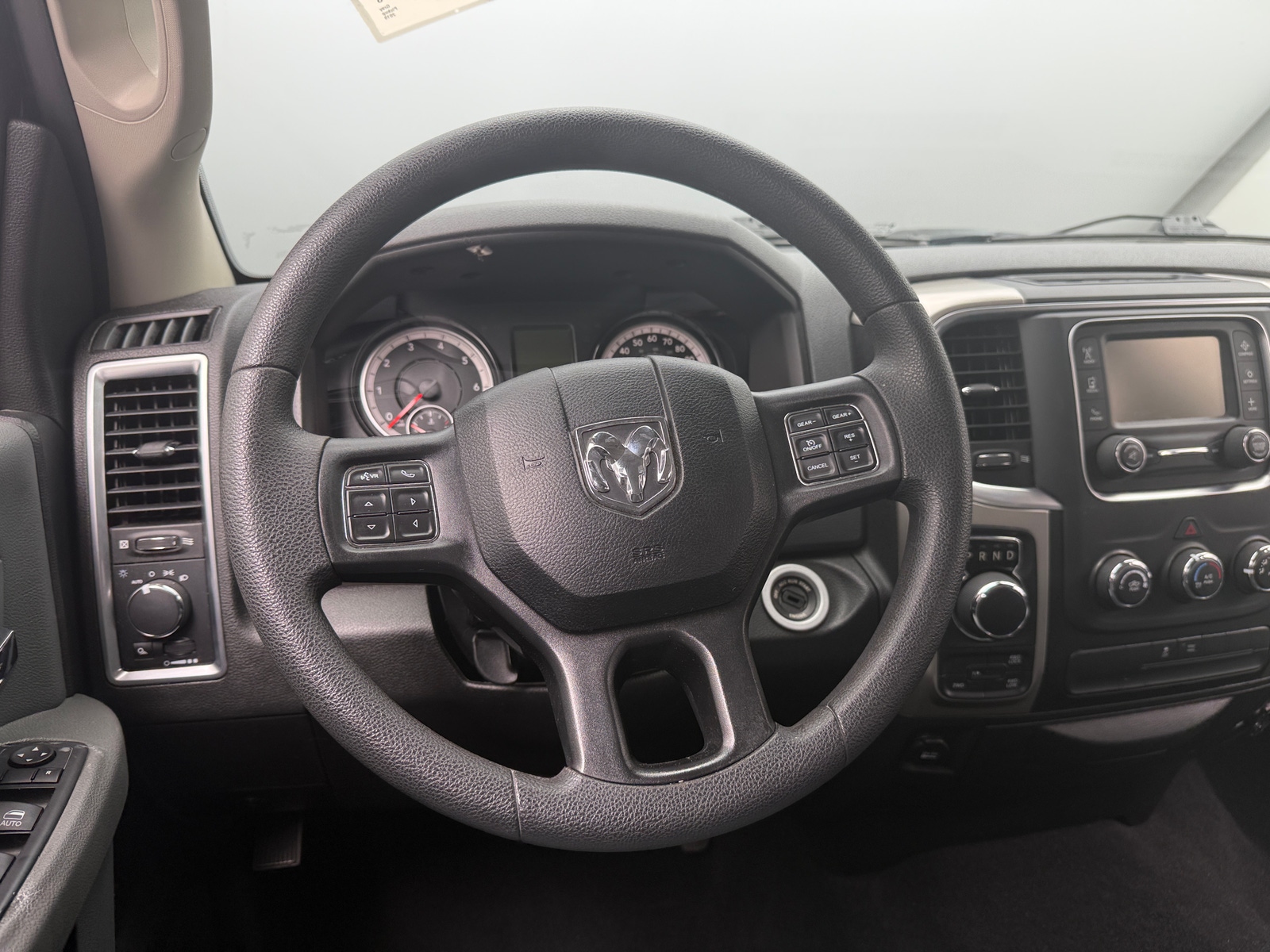 Thumbnail: 2019 RAM 1500 Classic - 5