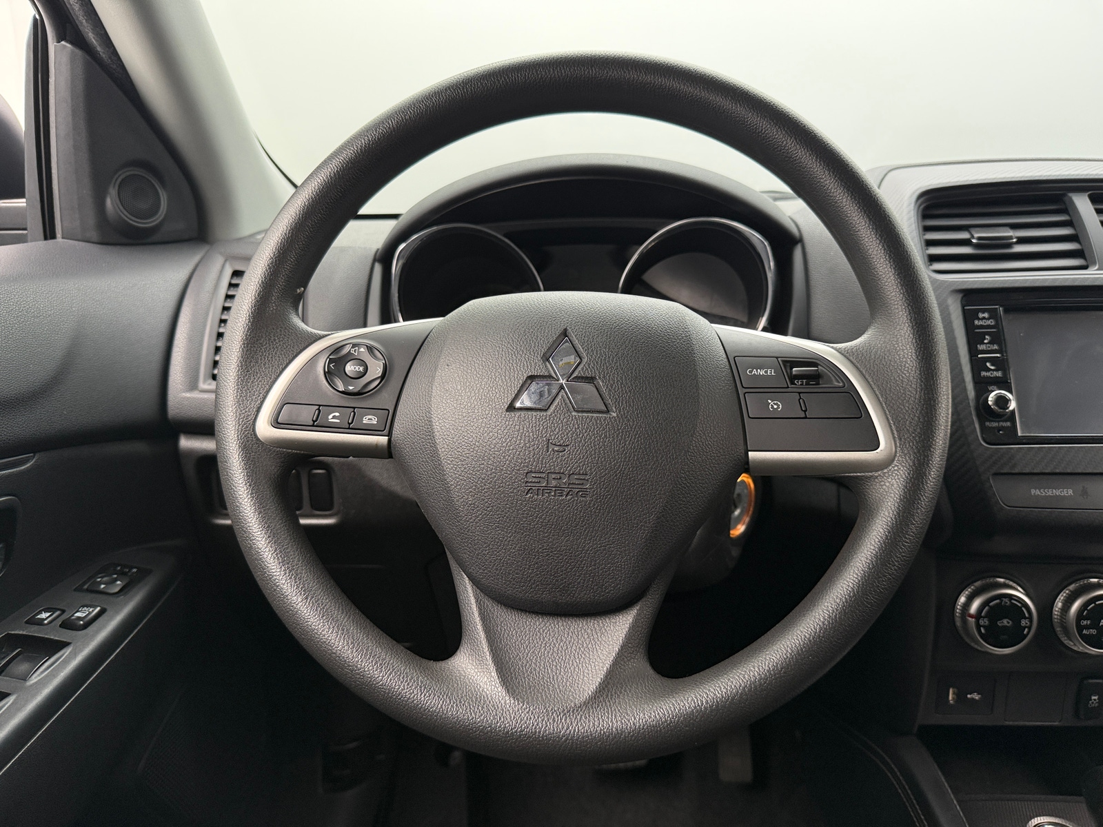 Thumbnail: 2024 Mitsubishi Outlander Sport - 5