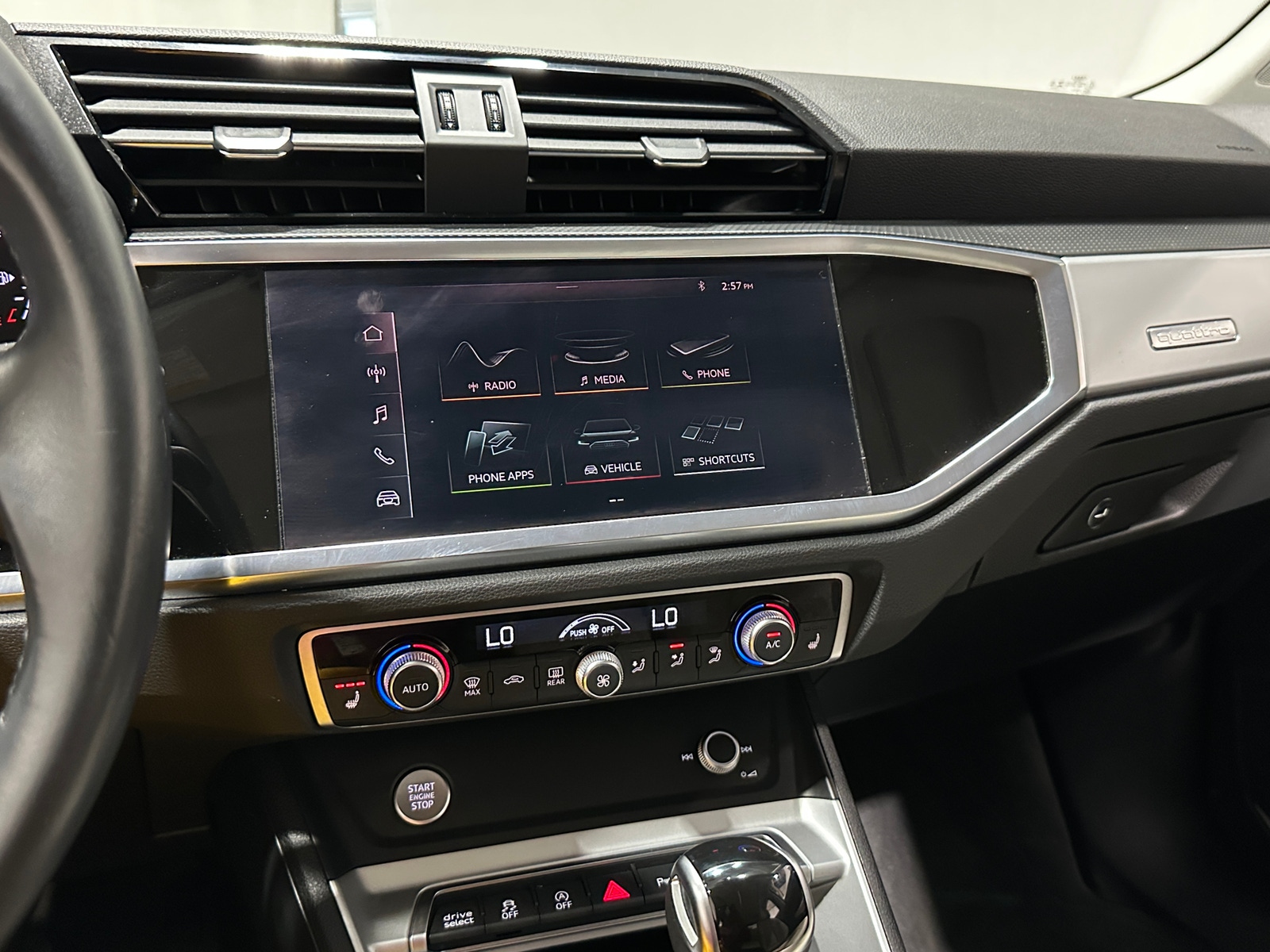 Thumbnail: 2020 Audi Q3 - 3