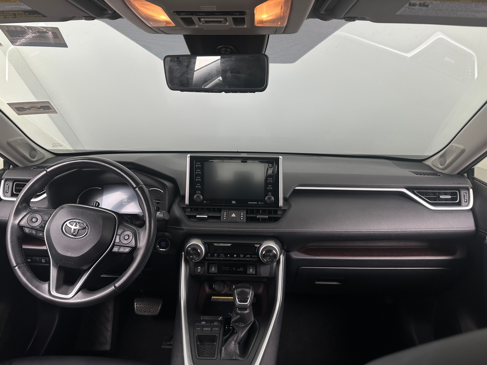 Thumbnail: 2019 Toyota RAV4 - 2