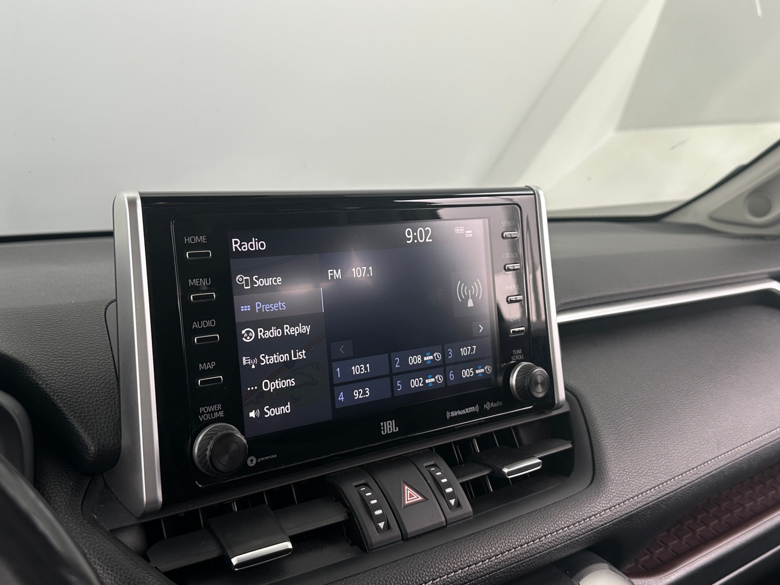 Thumbnail: 2019 Toyota RAV4 - 3