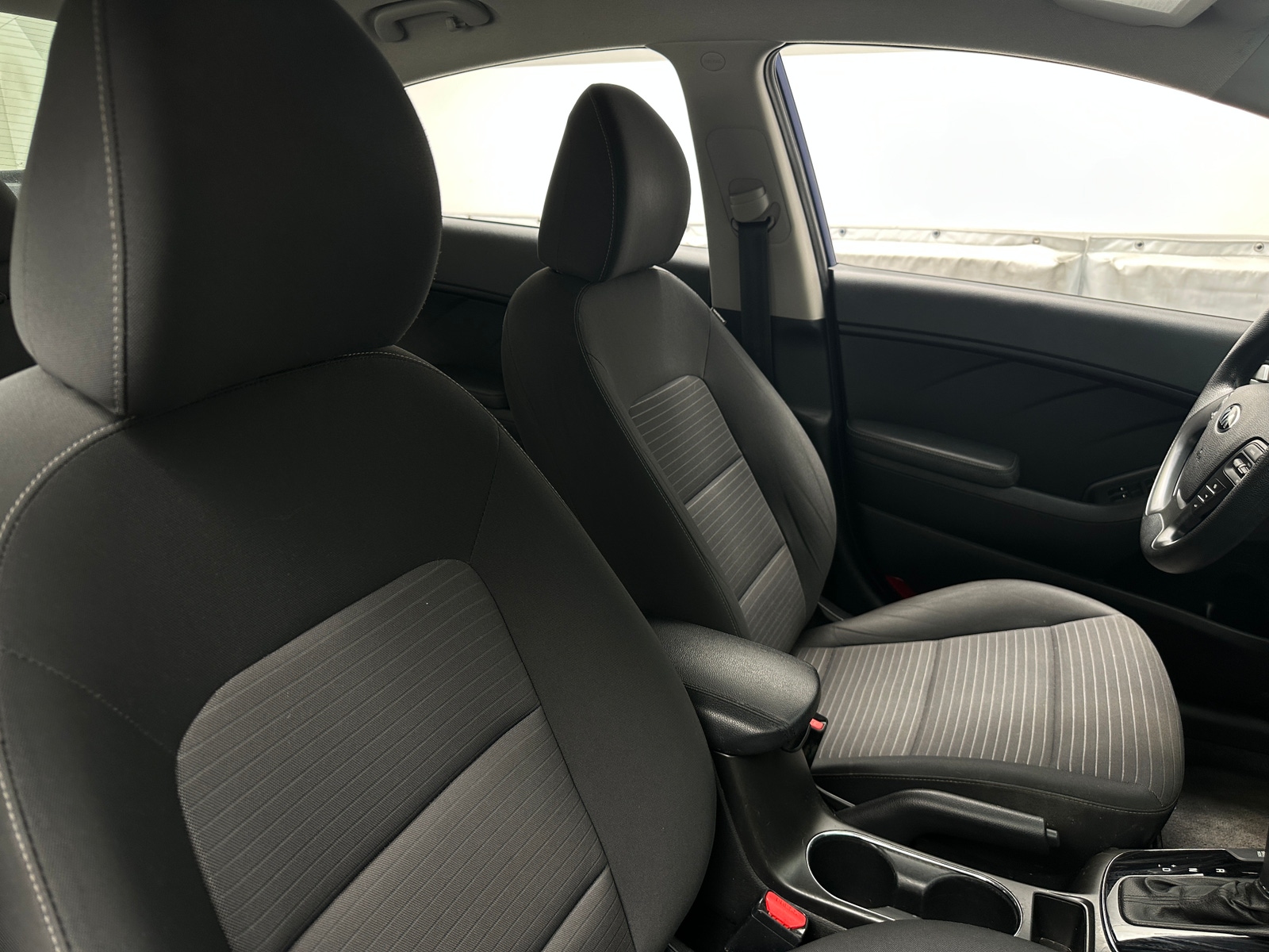 Thumbnail: 2018 Kia Forte - 2