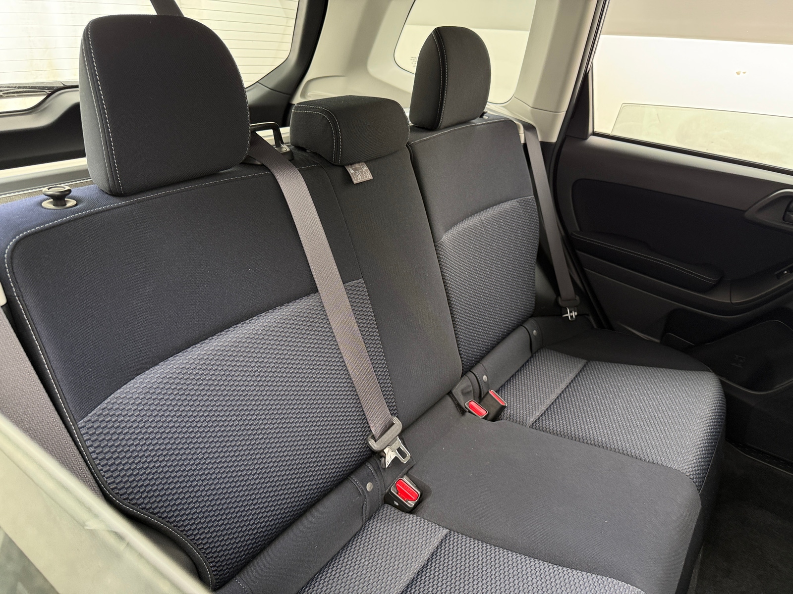 Thumbnail: 2015 Subaru Forester - 6