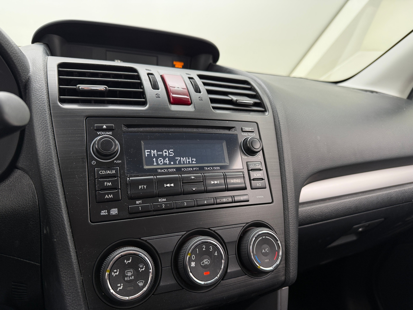 Thumbnail: 2015 Subaru Forester - 4