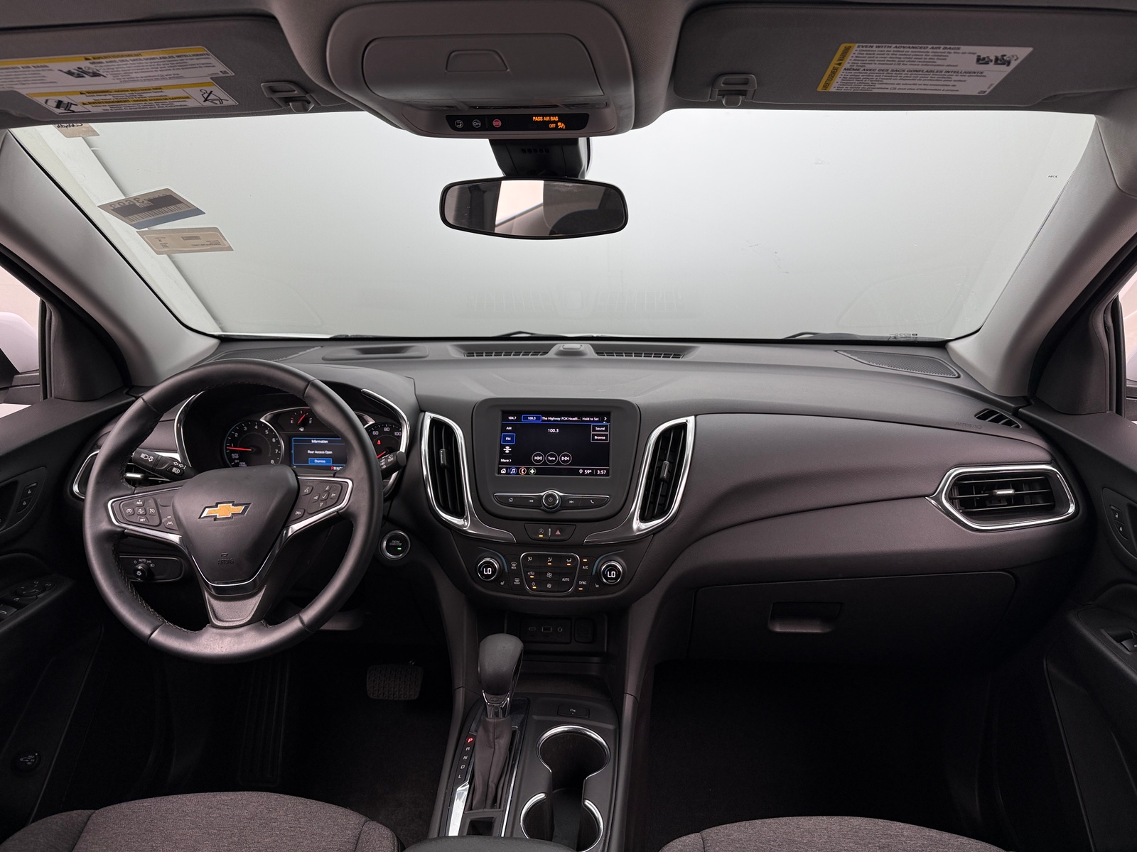 Thumbnail: 2024 Chevrolet Equinox - 3