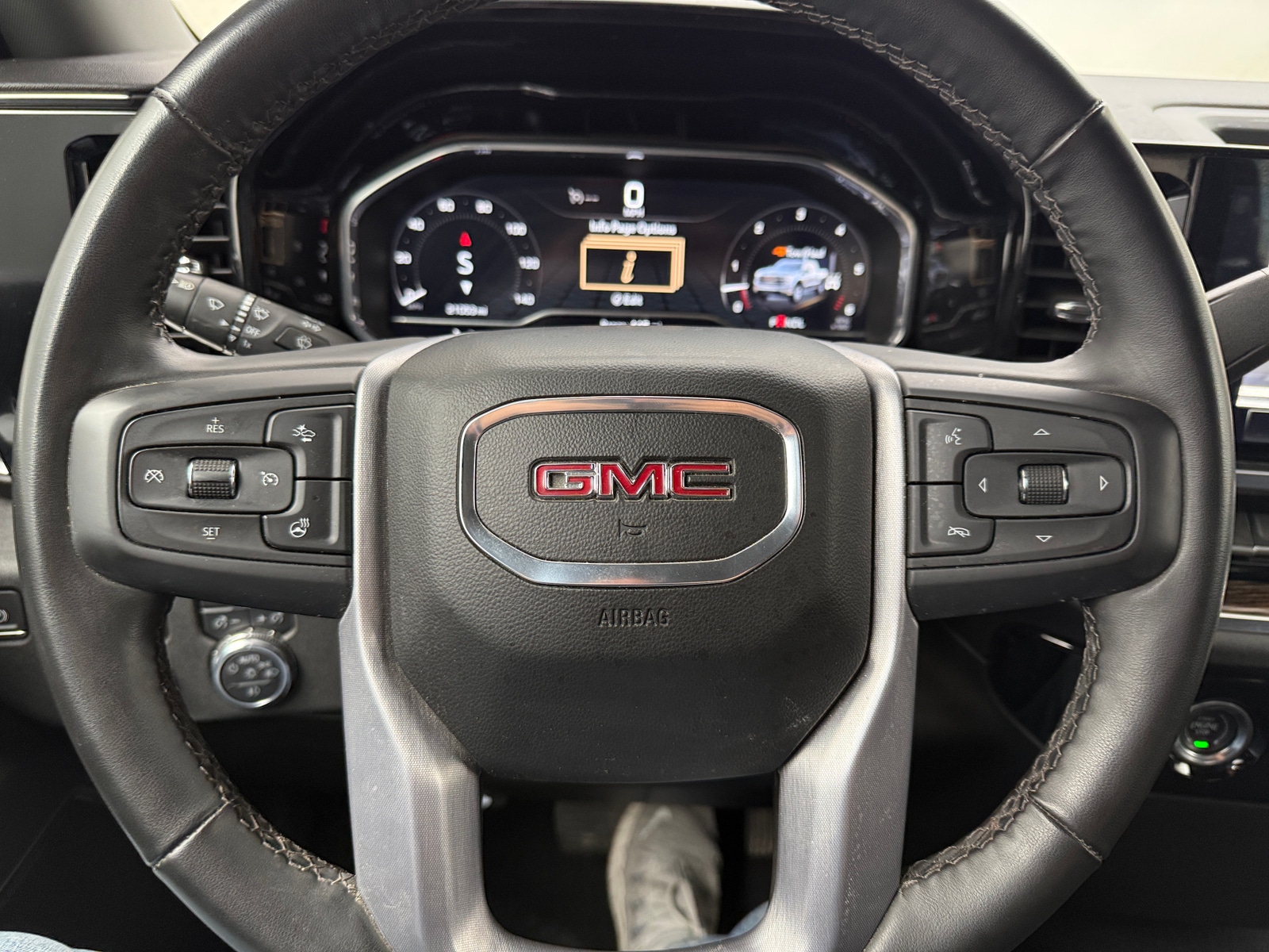 Thumbnail: 2024 GMC Sierra 1500 - 5